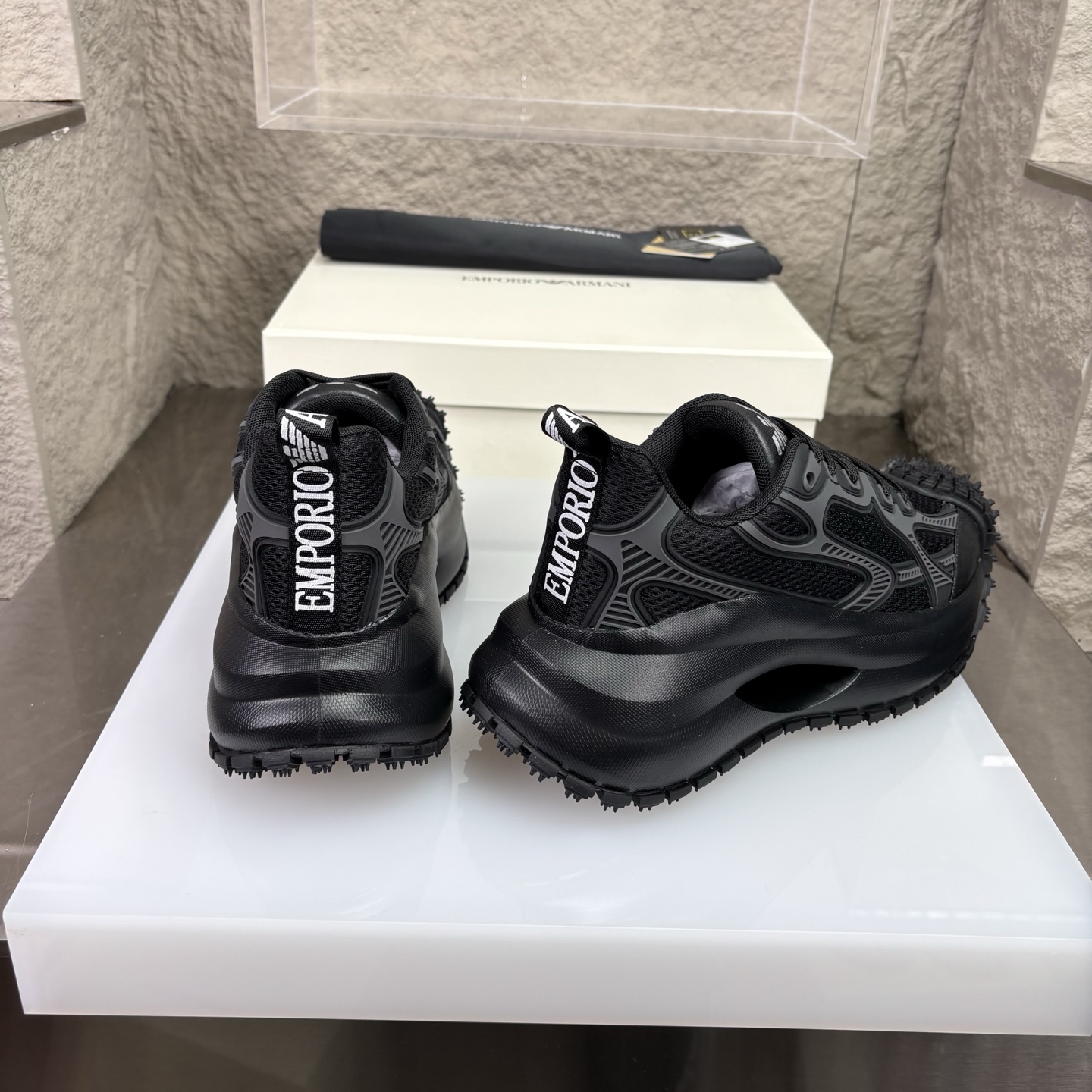 Armani Male Sneakers M