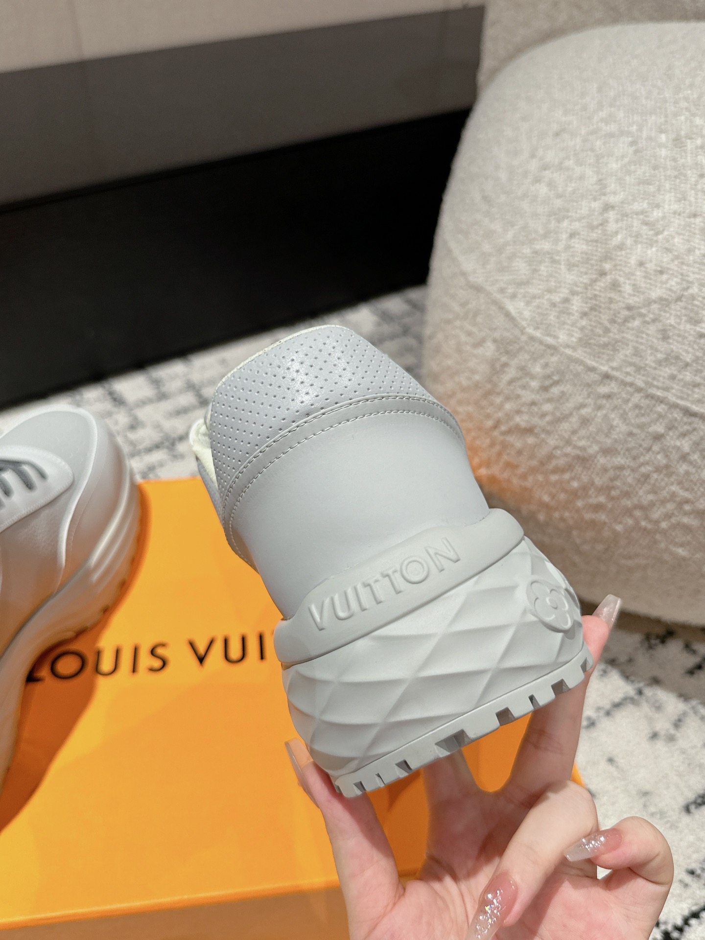 Louis Vuitton Male Sneakers Mesh Breathable L-s