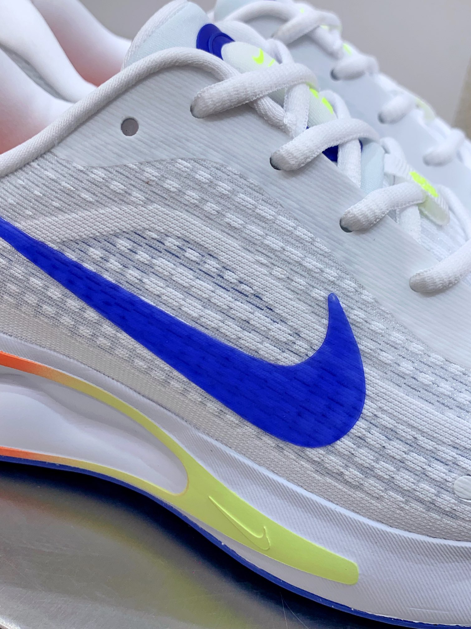 Male Basic Shoes M-l-s