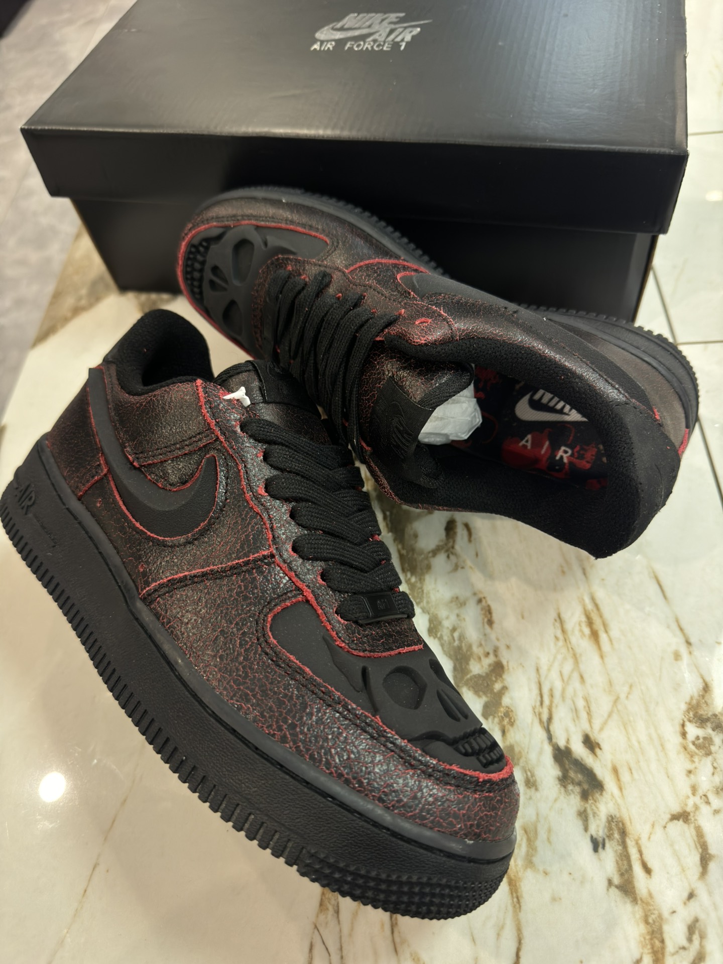 Basic Shoes L