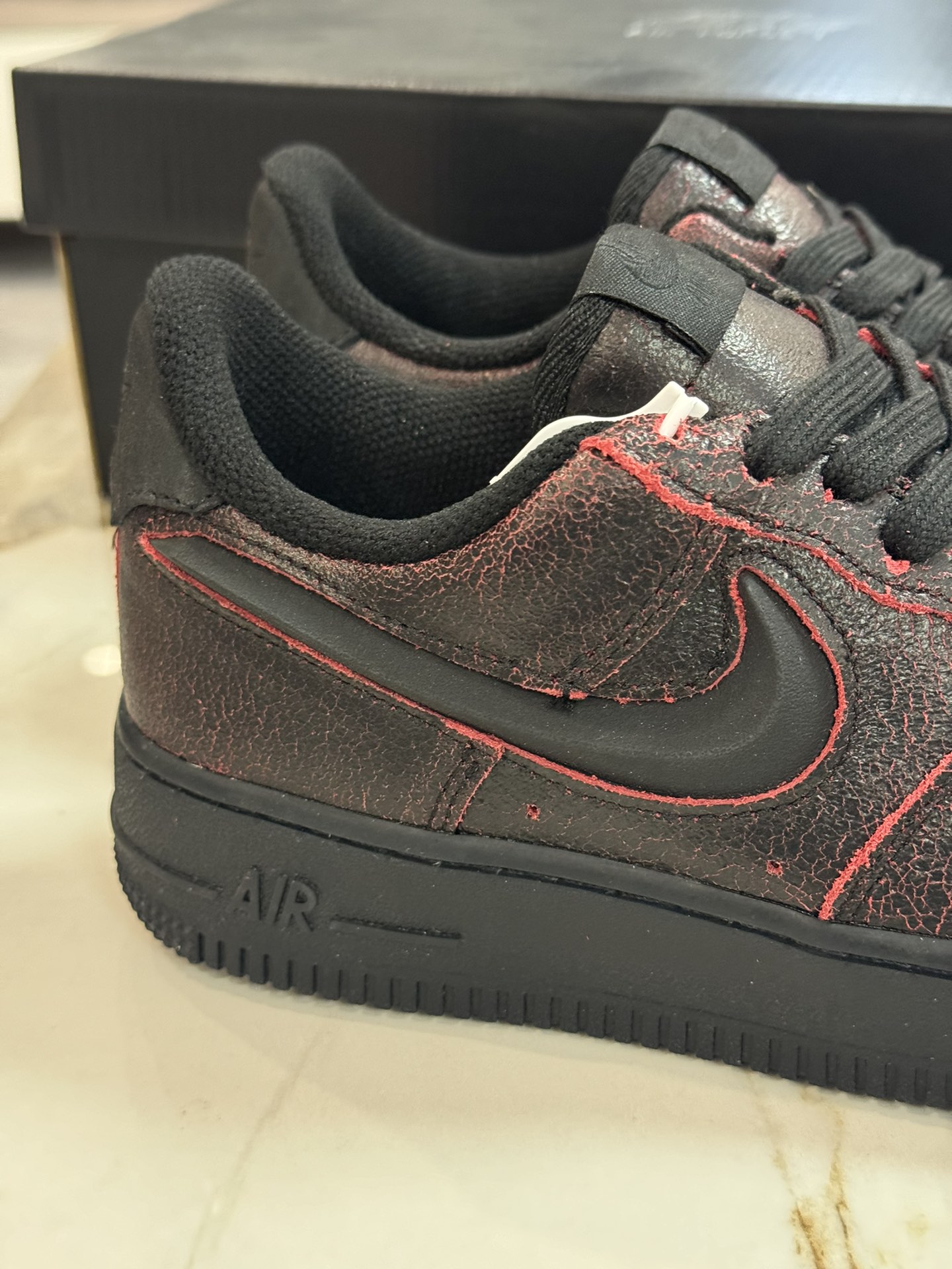 Basic Shoes L