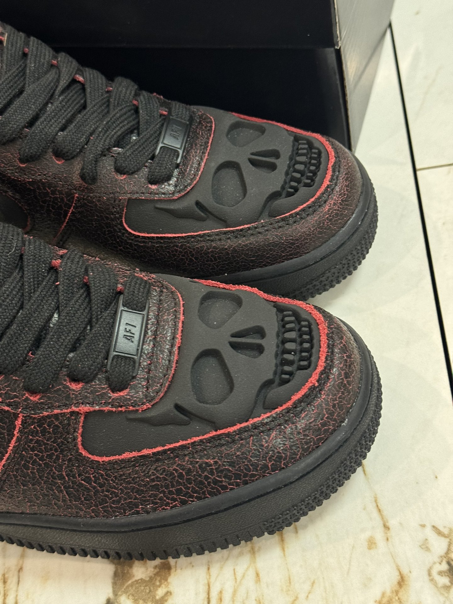 Basic Shoes L