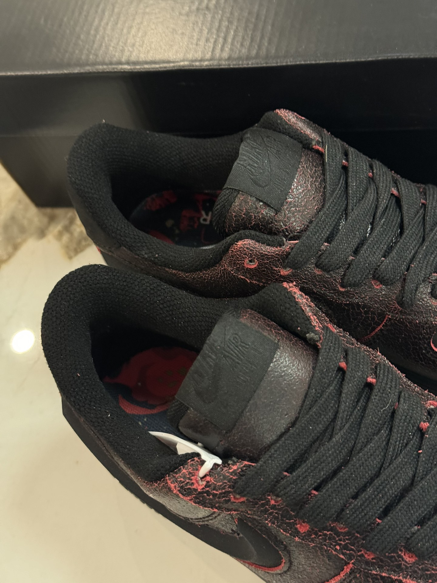 Basic Shoes L
