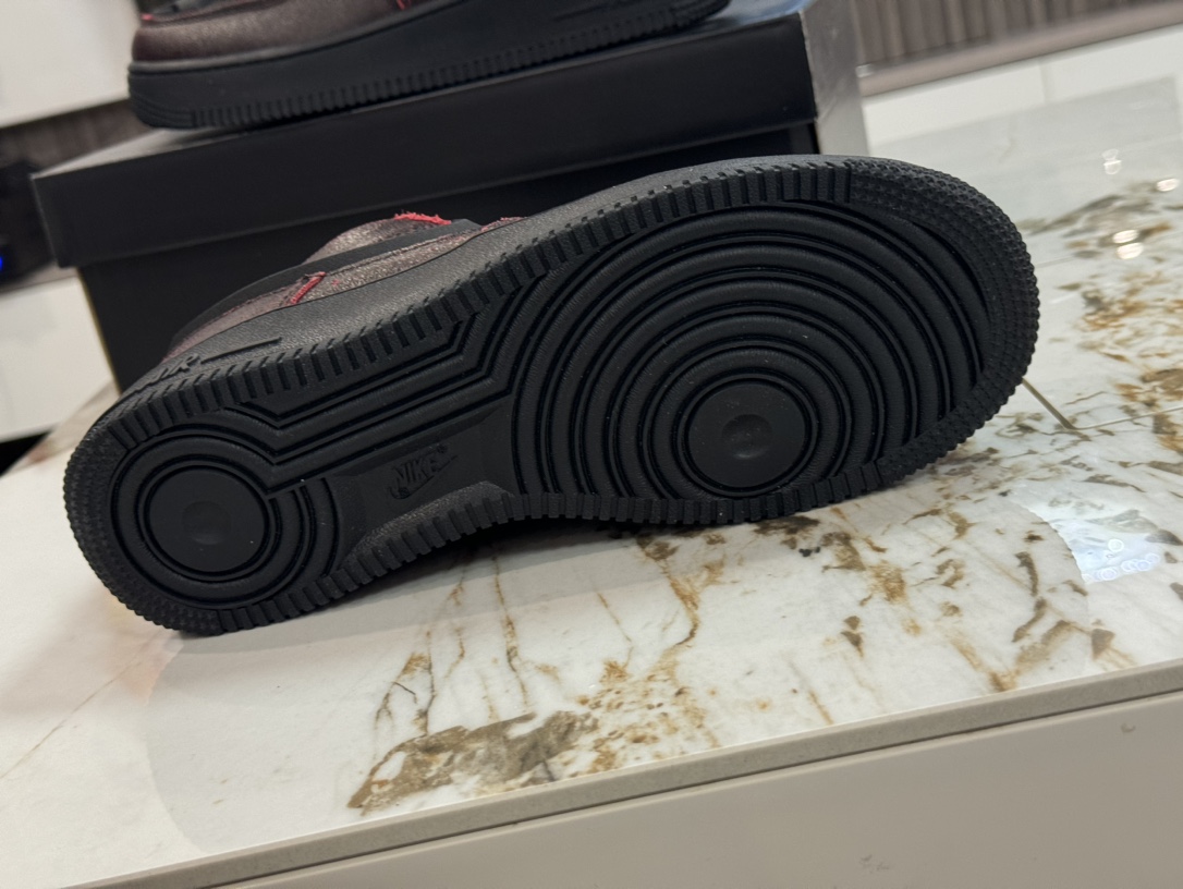 Basic Shoes L