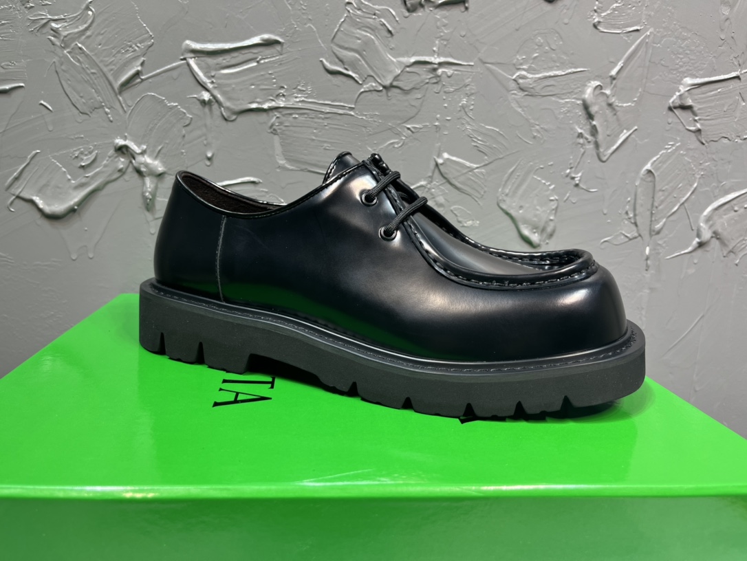 Basic Shoes 46-s