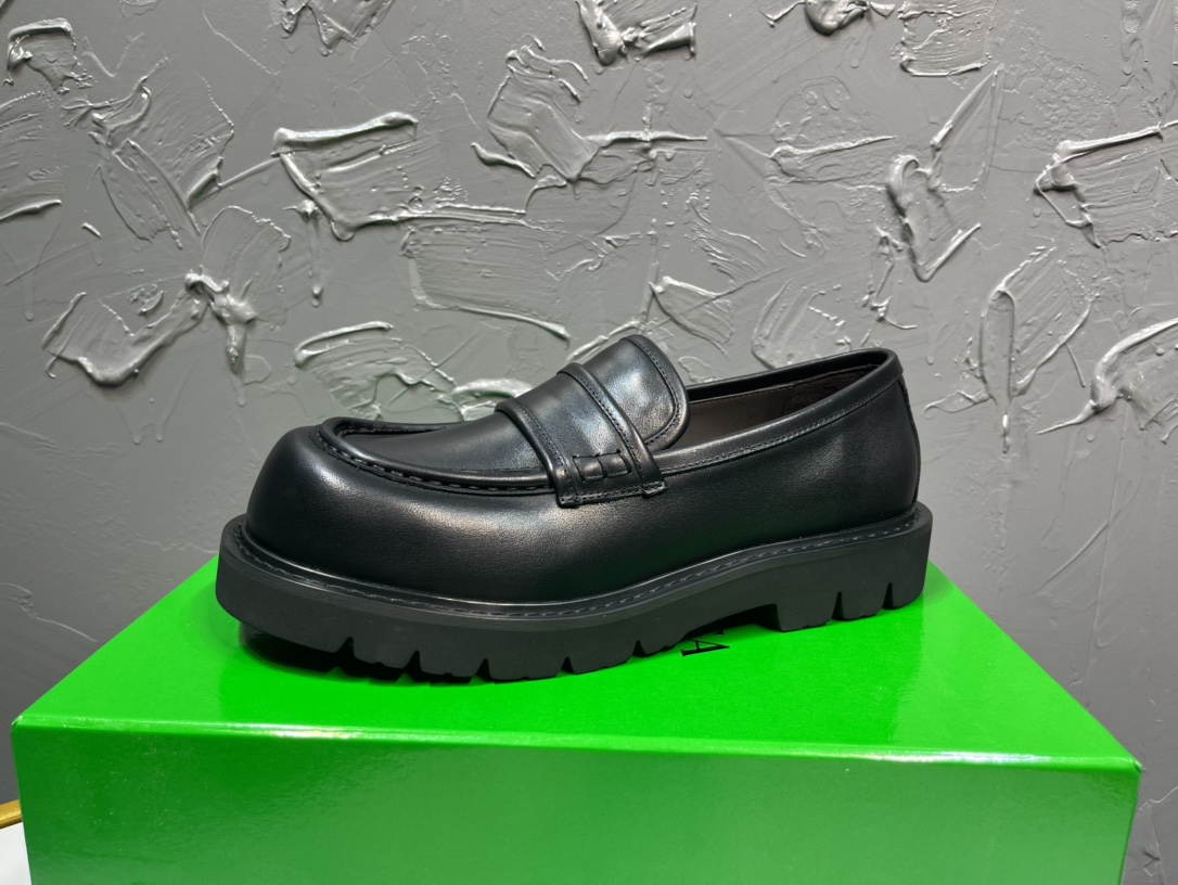 Basic Shoes 46-s