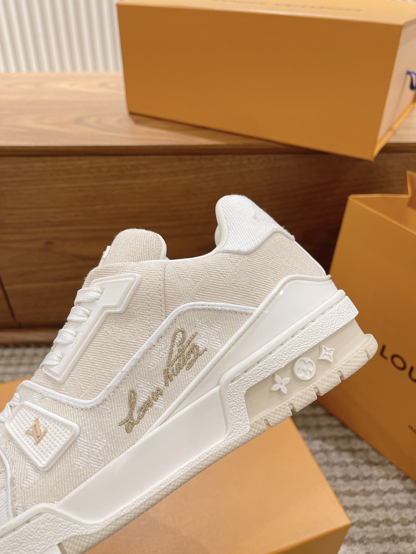 Louis Vuitton Basic Shoes Mesh L-s