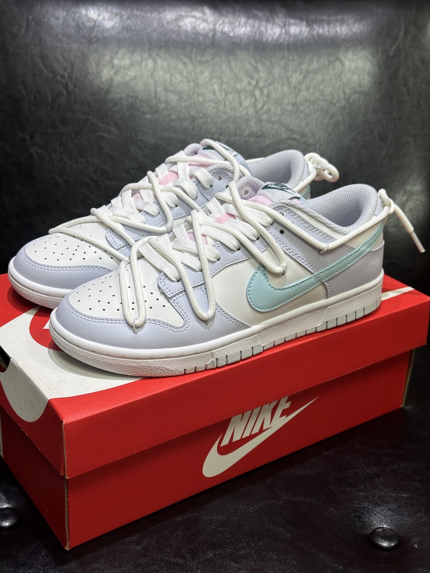 Nike Basic Shoes White L-s
