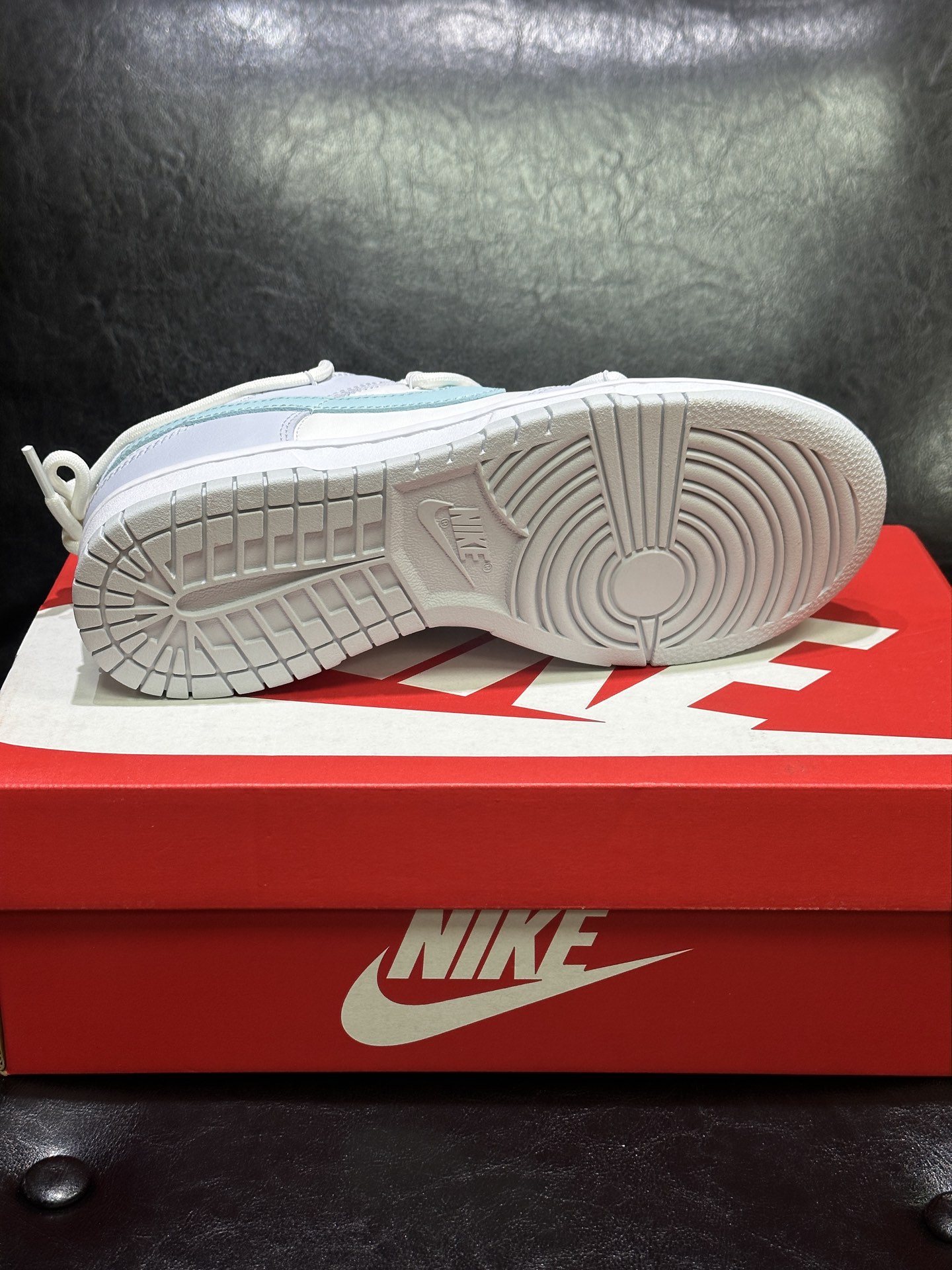 Nike Basic Shoes White L-s