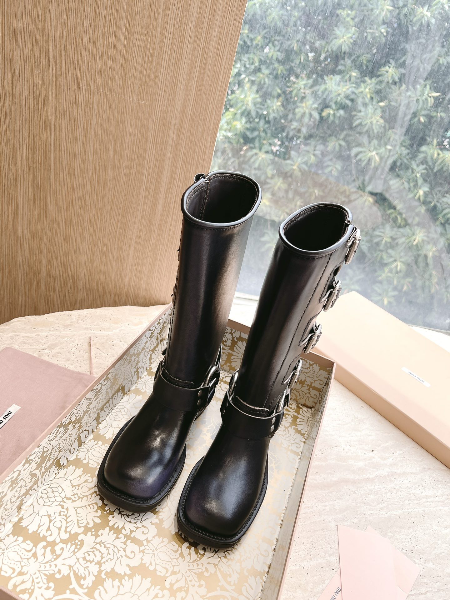 Miu Miu Basic Shoes M