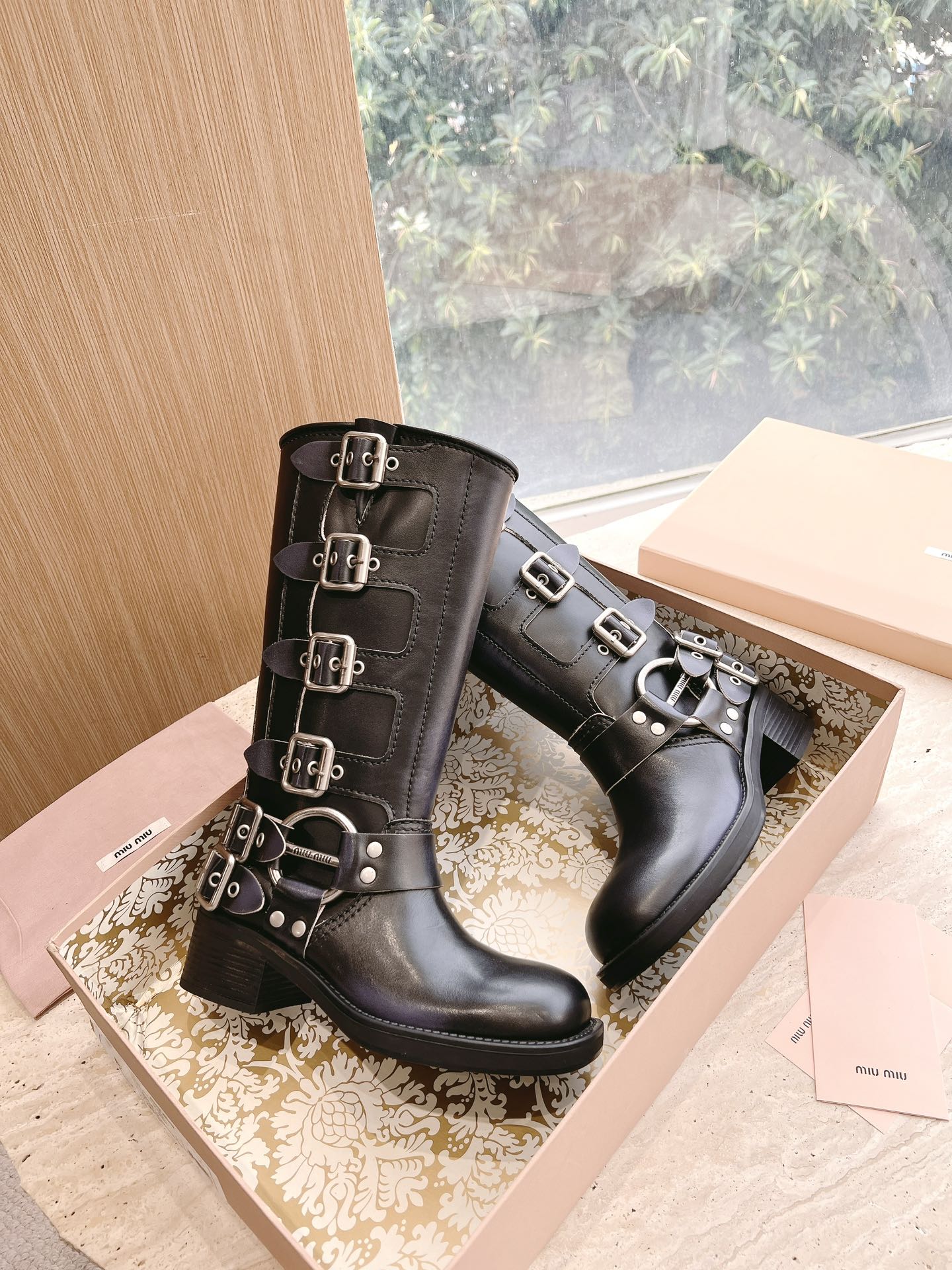 Miu Miu Basic Shoes M