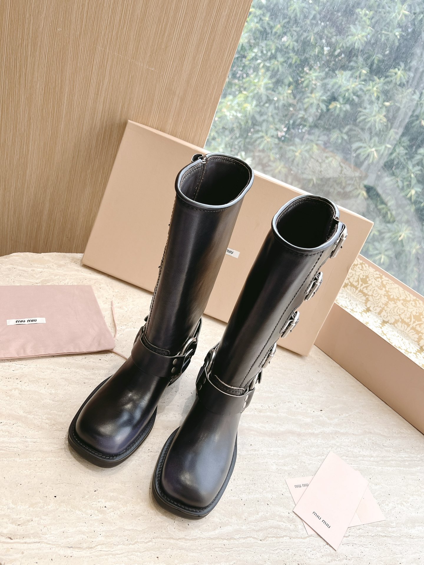 Miu Miu Basic Shoes M