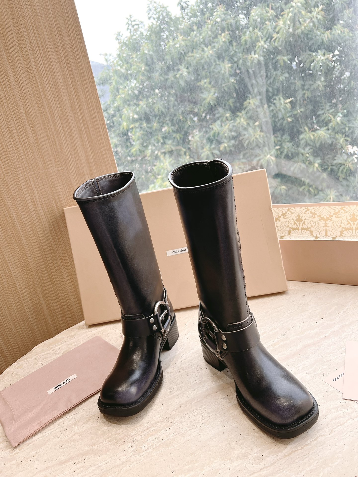Miu Miu Basic Shoes M