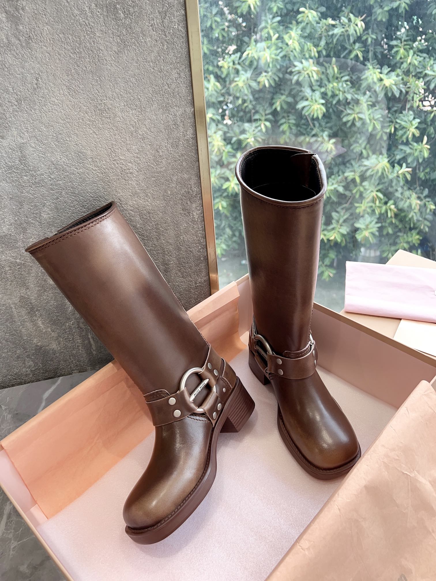 Miu Miu Basic Shoes M