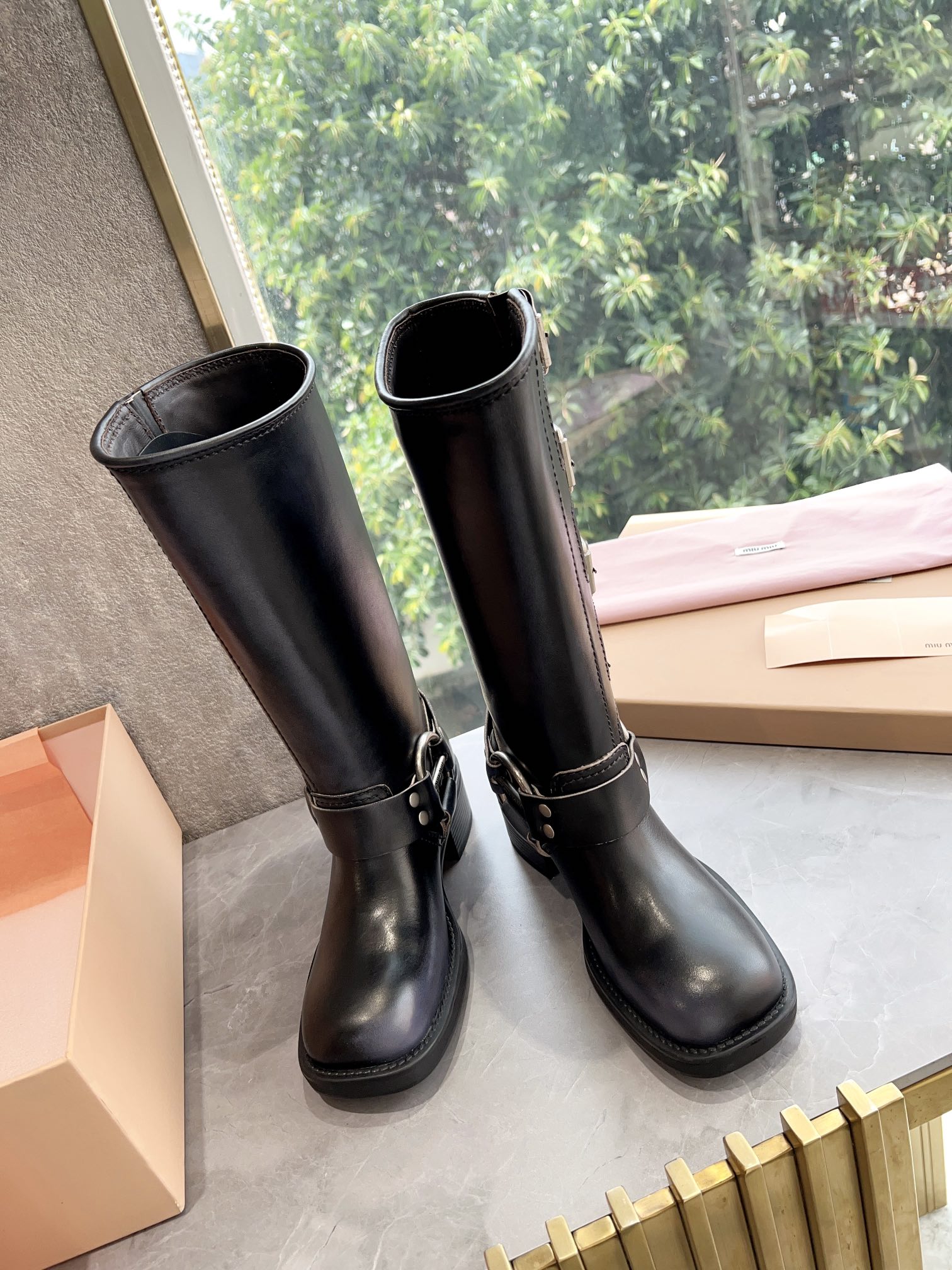 Miu Miu Basic Shoes M