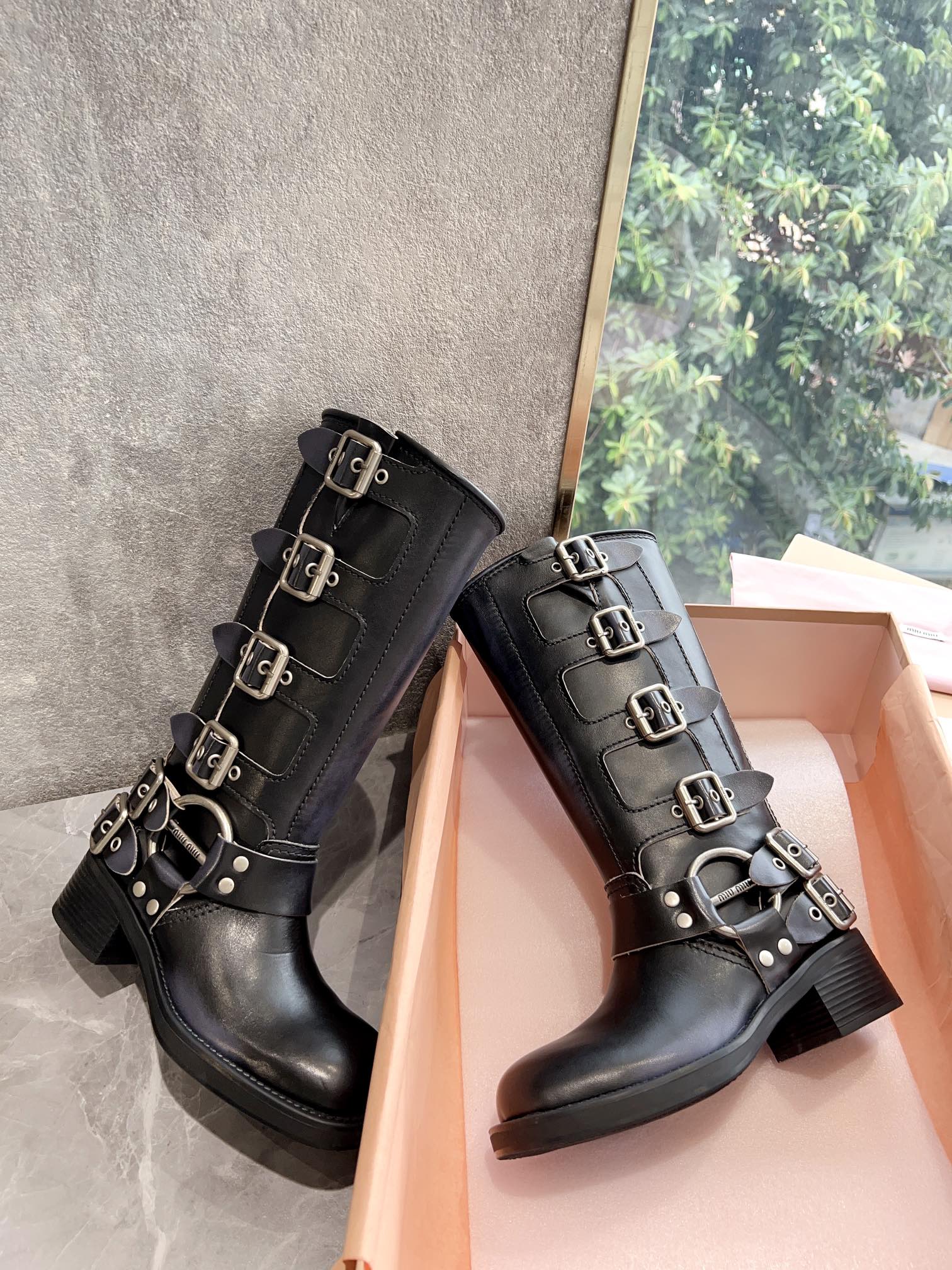 Miu Miu Basic Shoes M