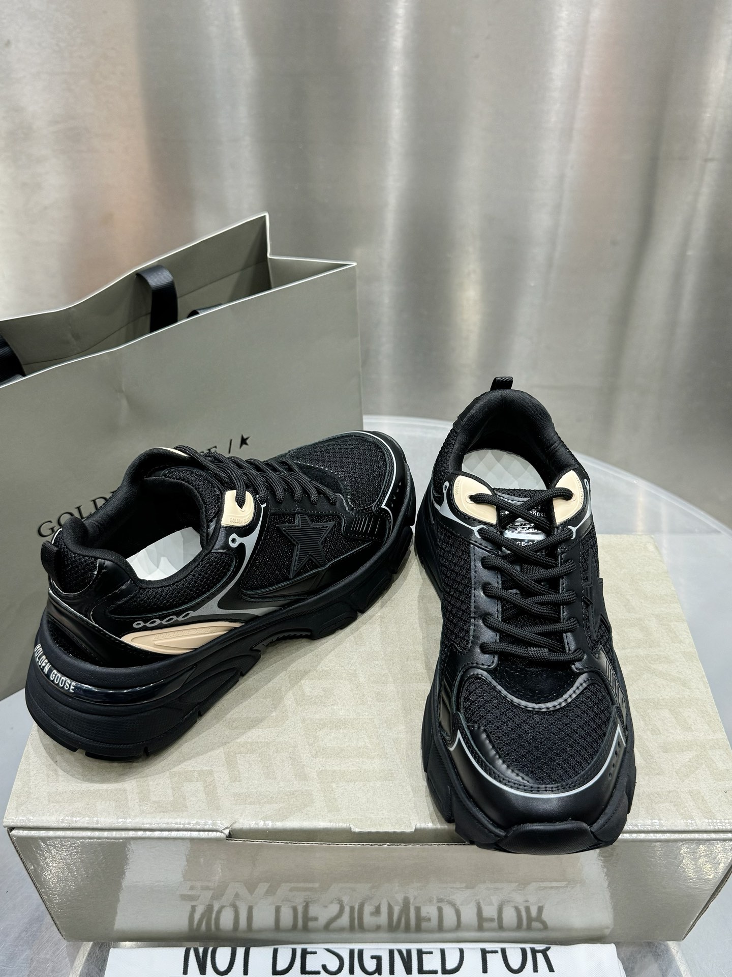 Golden Goose Male Sneakers Breathable M-l-s