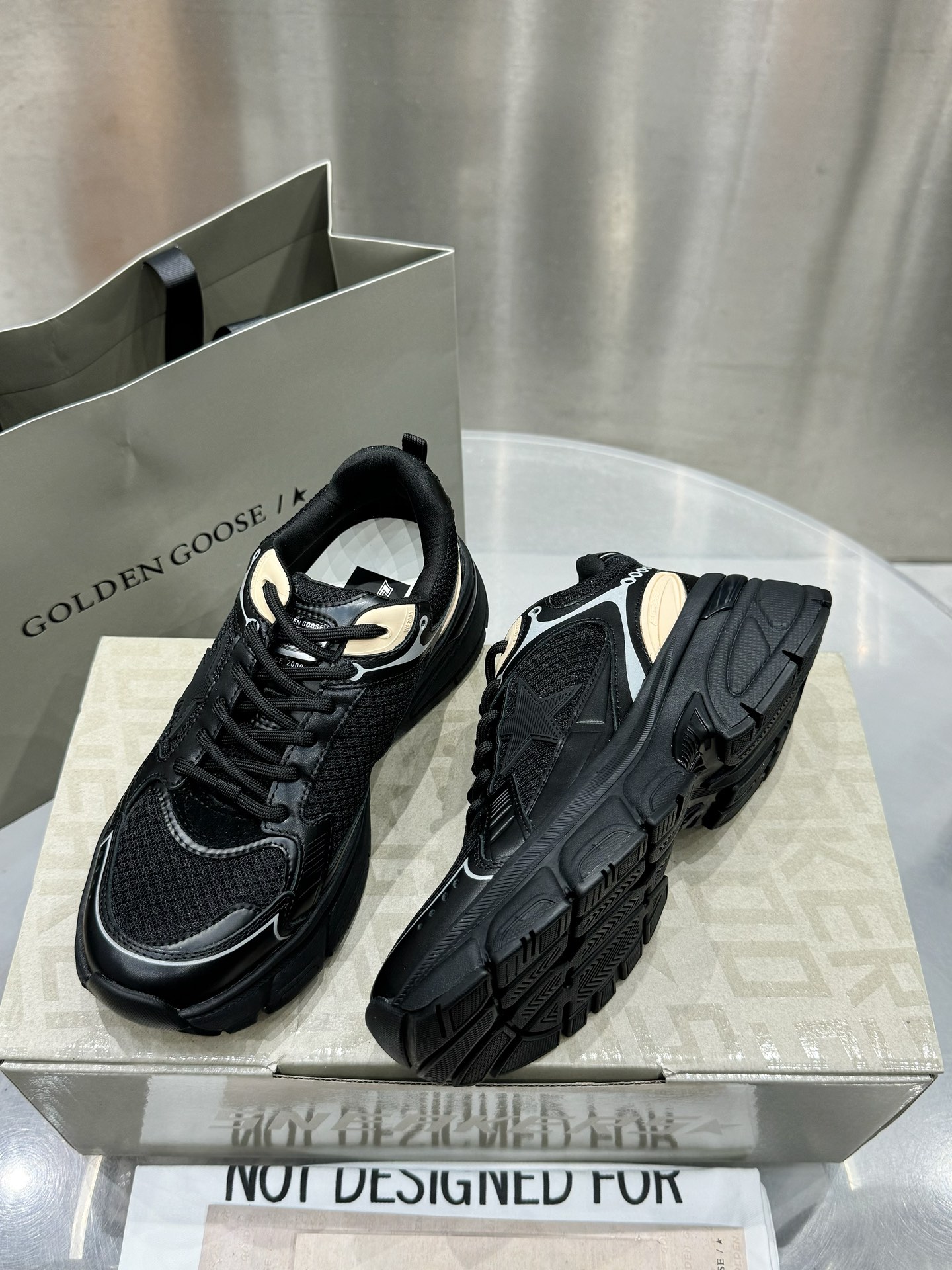 Golden Goose Male Sneakers Breathable M-l-s