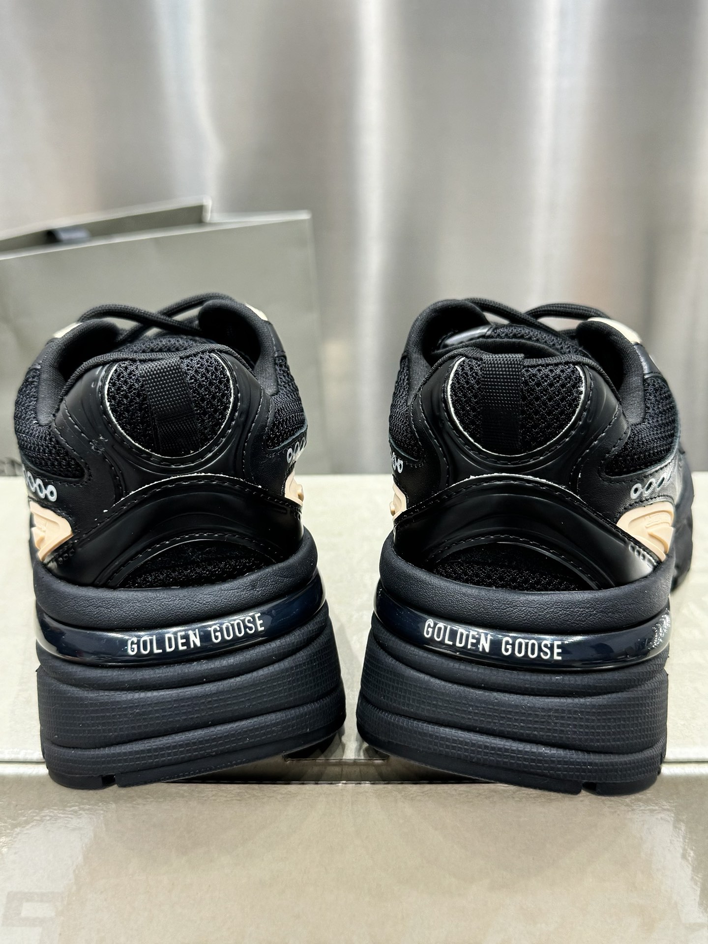 Golden Goose Male Sneakers Breathable M-l-s