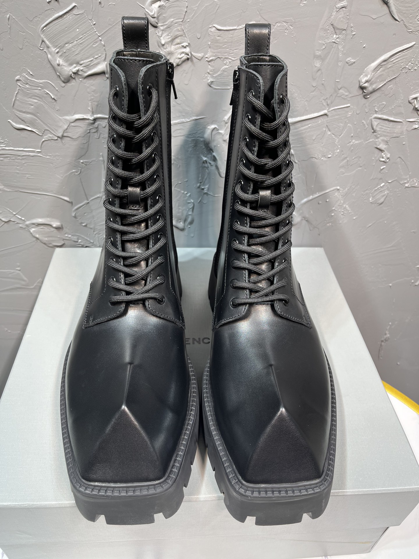 Balenciaga Male Basic Shoes 46-l-s