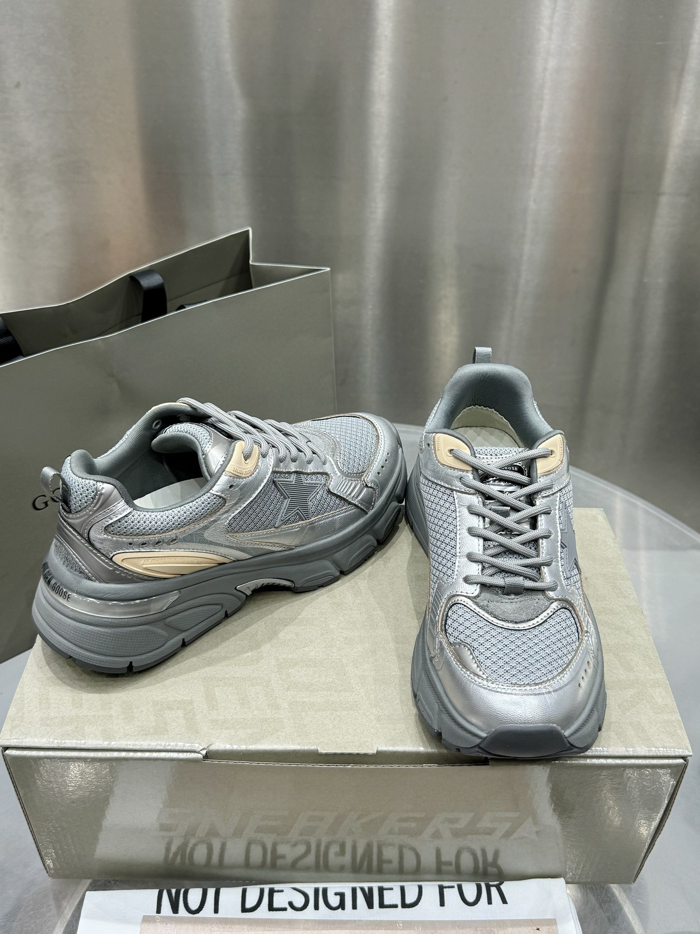 Golden Goose Male Sneakers Breathable M-l-s