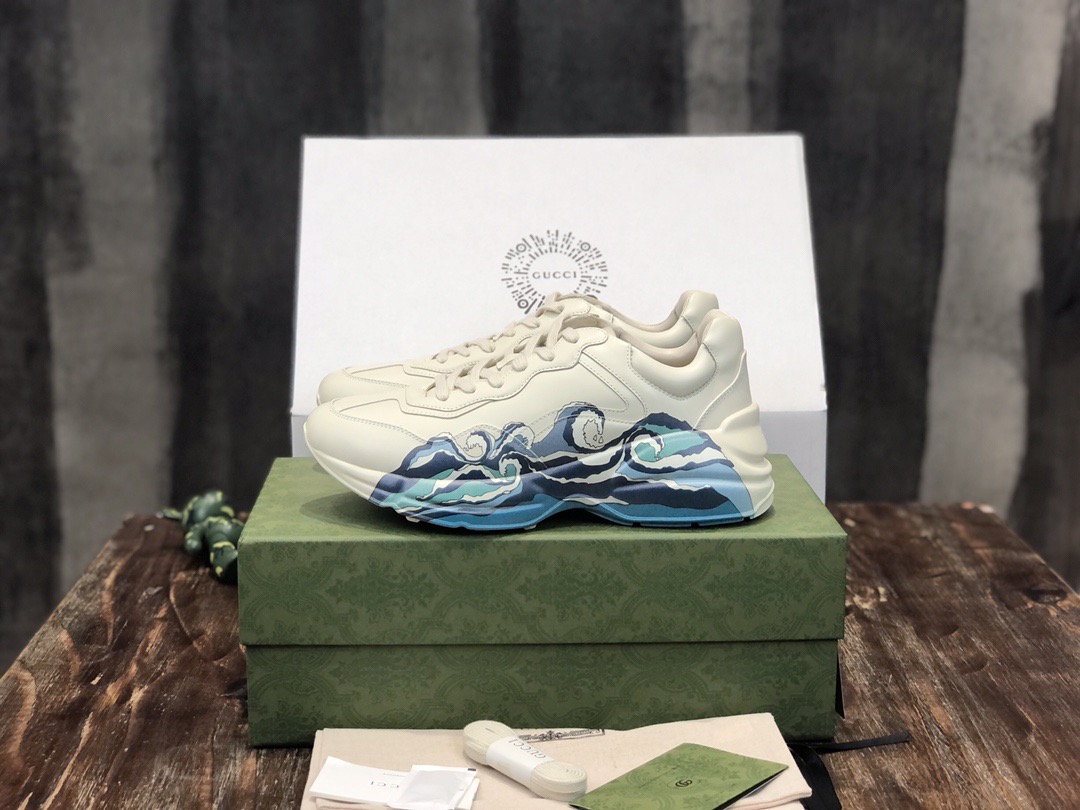 Gucci Sneakers M-s
