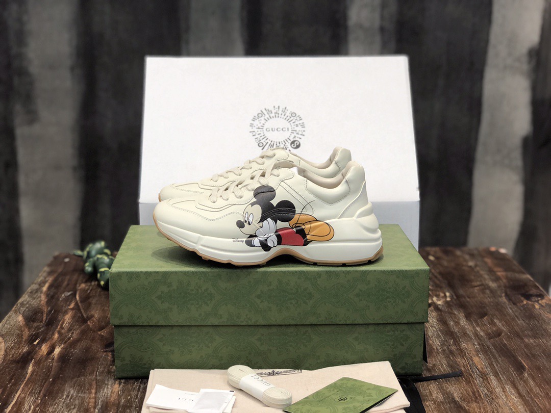 Gucci Sneakers M-s