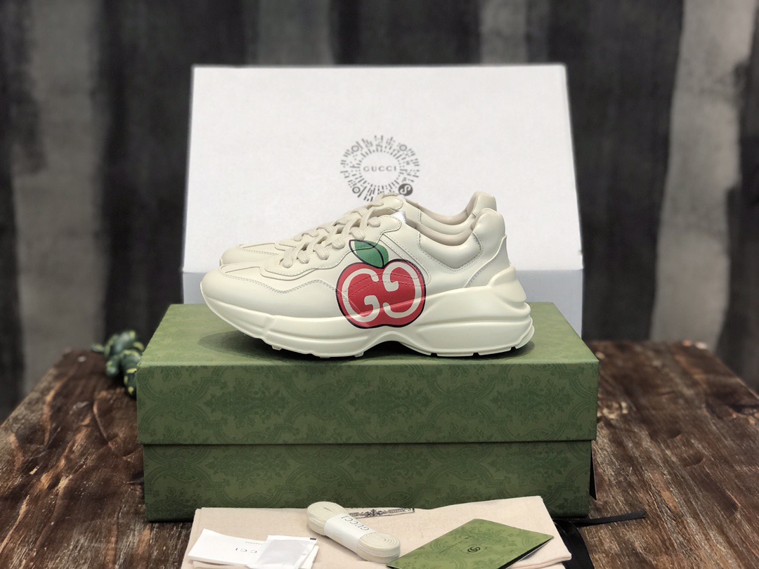 Gucci Sneakers M-s