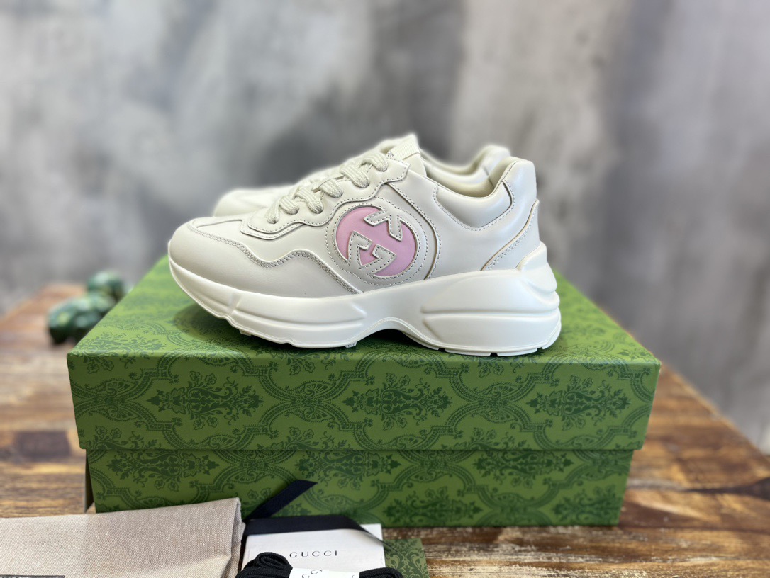 Gucci Sneakers M-s