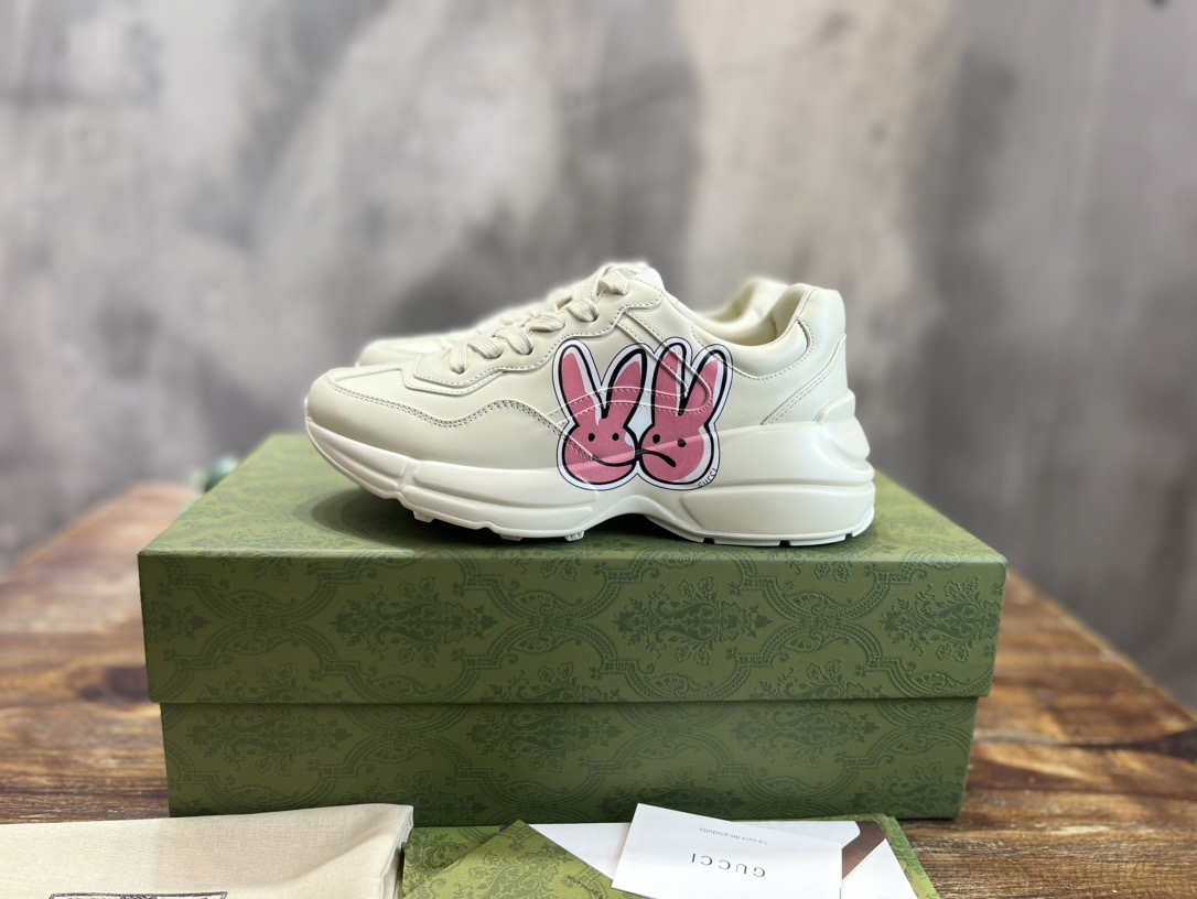 Gucci Sneakers M-s