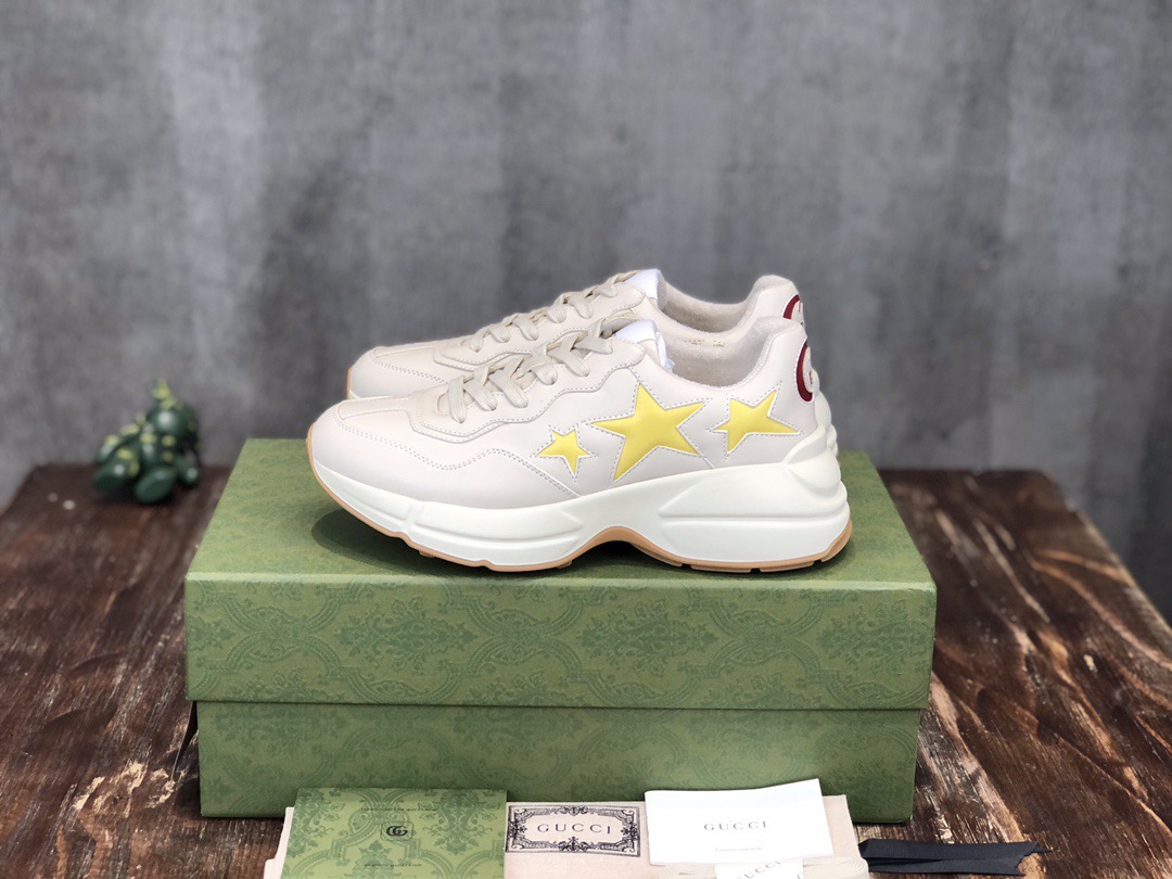 Gucci Sneakers M-s