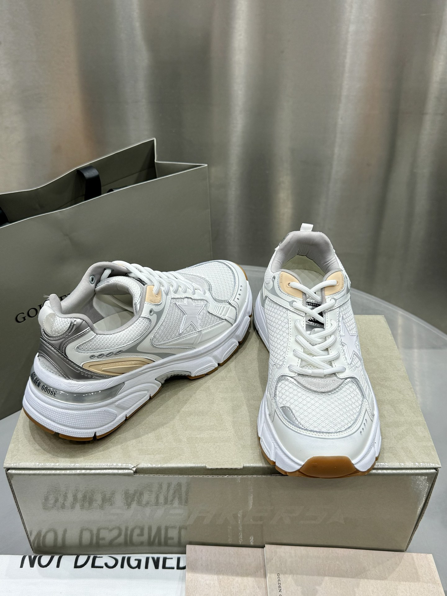 Golden Goose Male Sneakers Breathable M-l-s