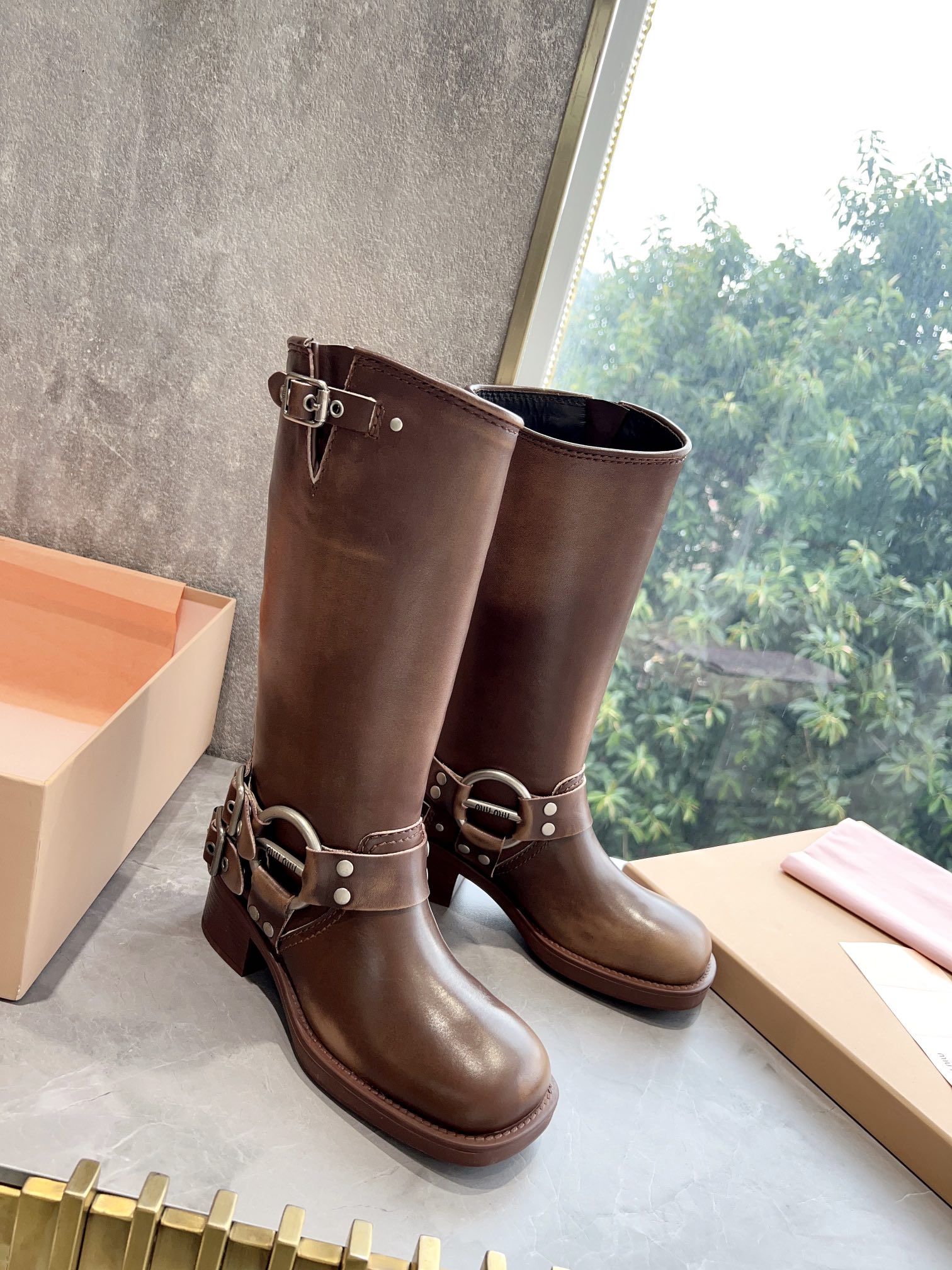 Miu Miu Basic Shoes M