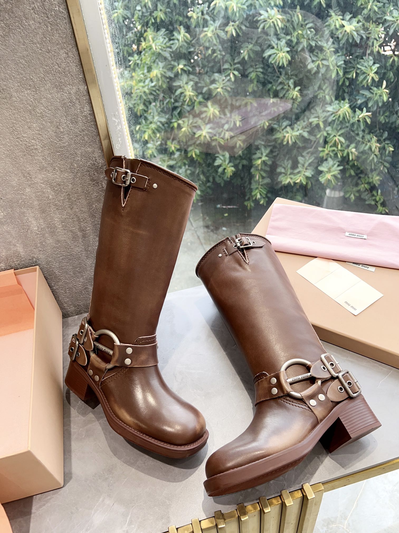 Miu Miu Basic Shoes M