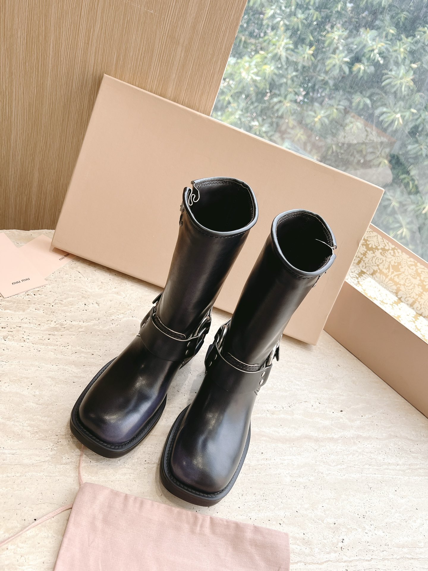 Miu Miu Basic Shoes M