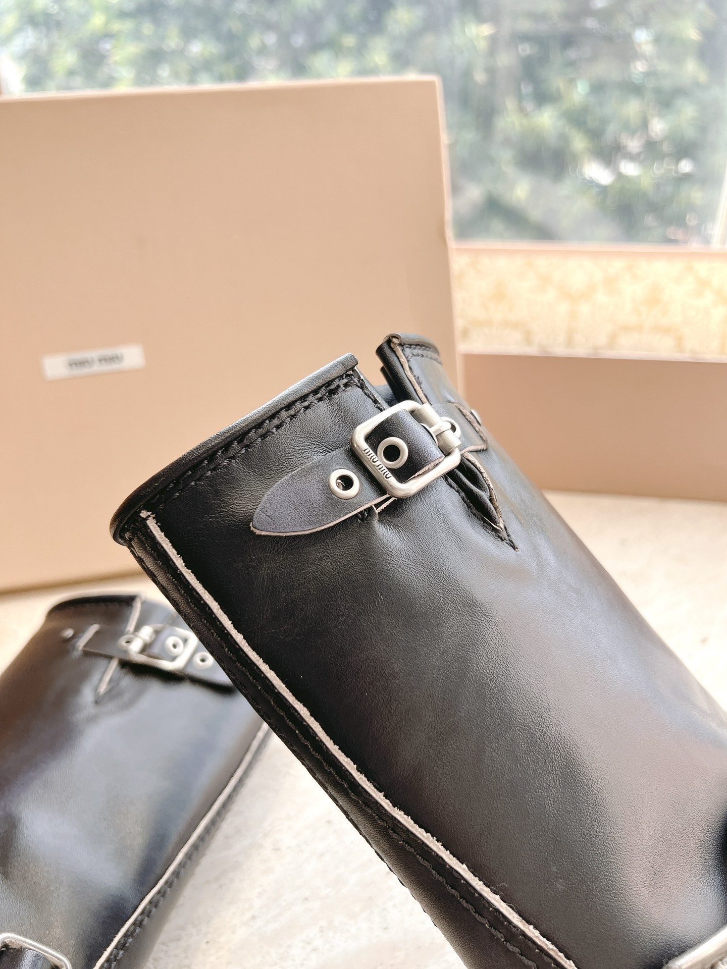 Miu Miu Basic Shoes M