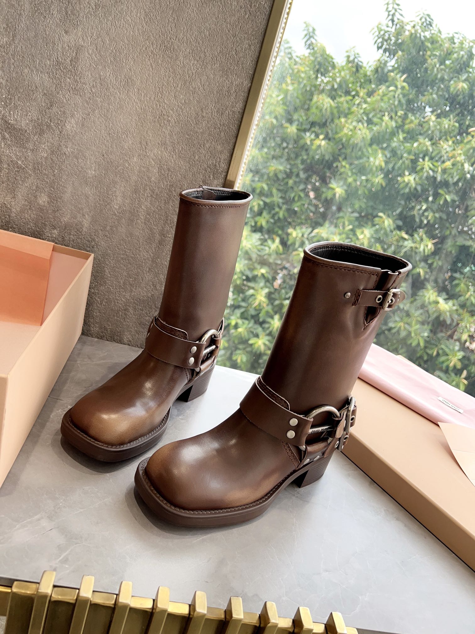 Miu Miu Basic Shoes M