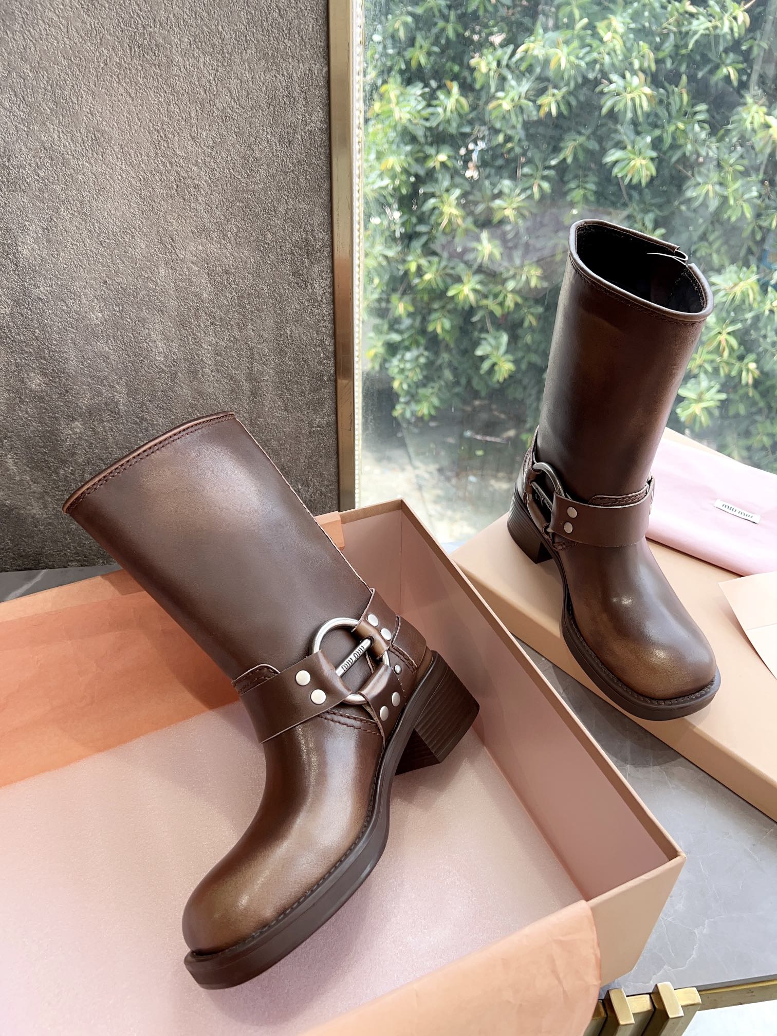 Miu Miu Basic Shoes M