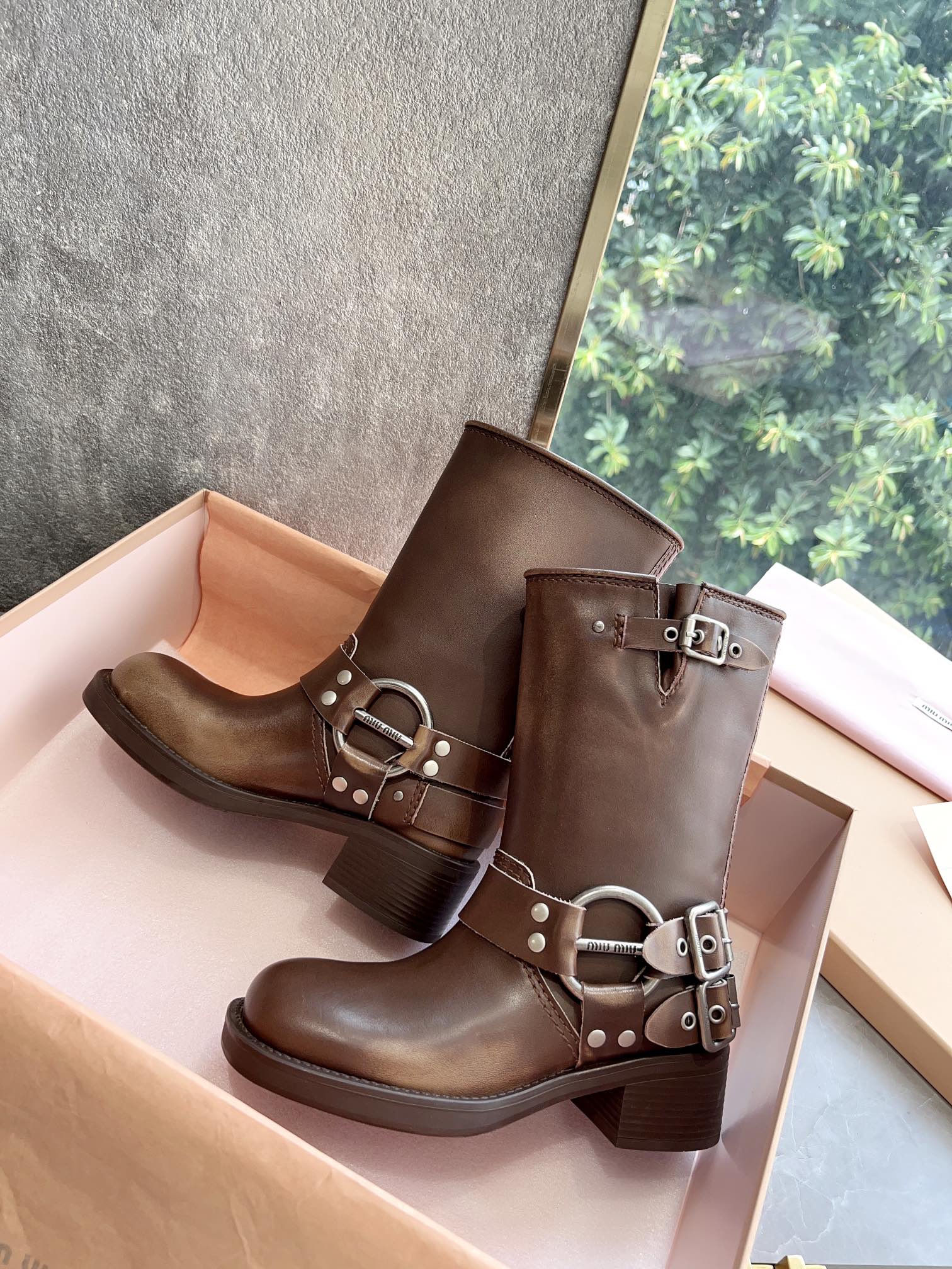 Miu Miu Basic Shoes M