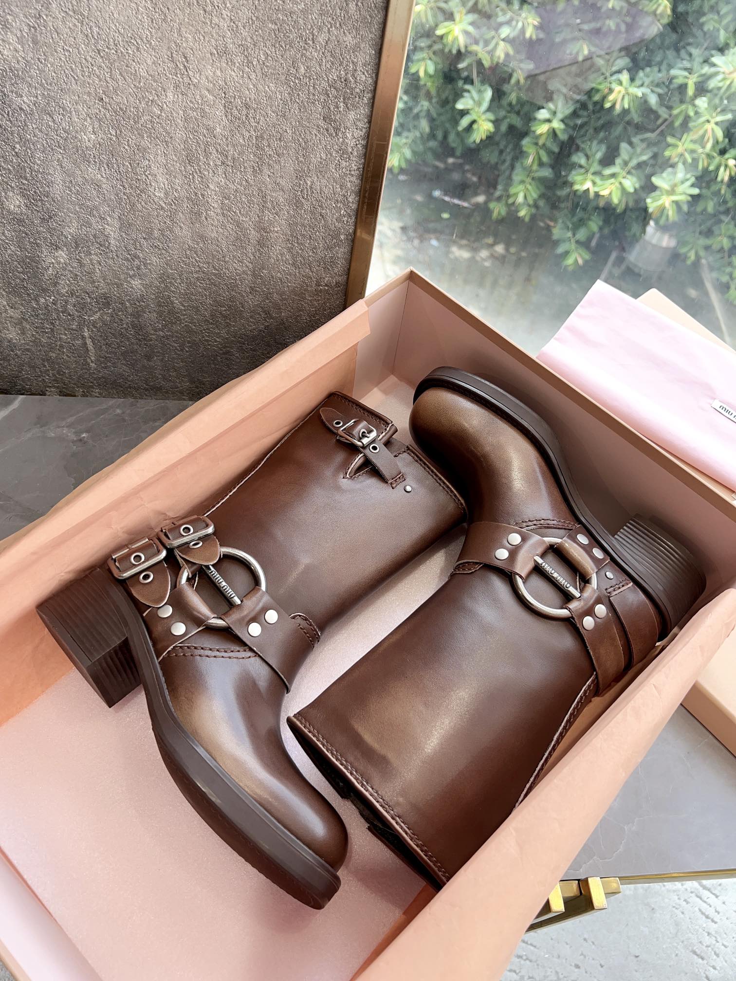 Miu Miu Basic Shoes M