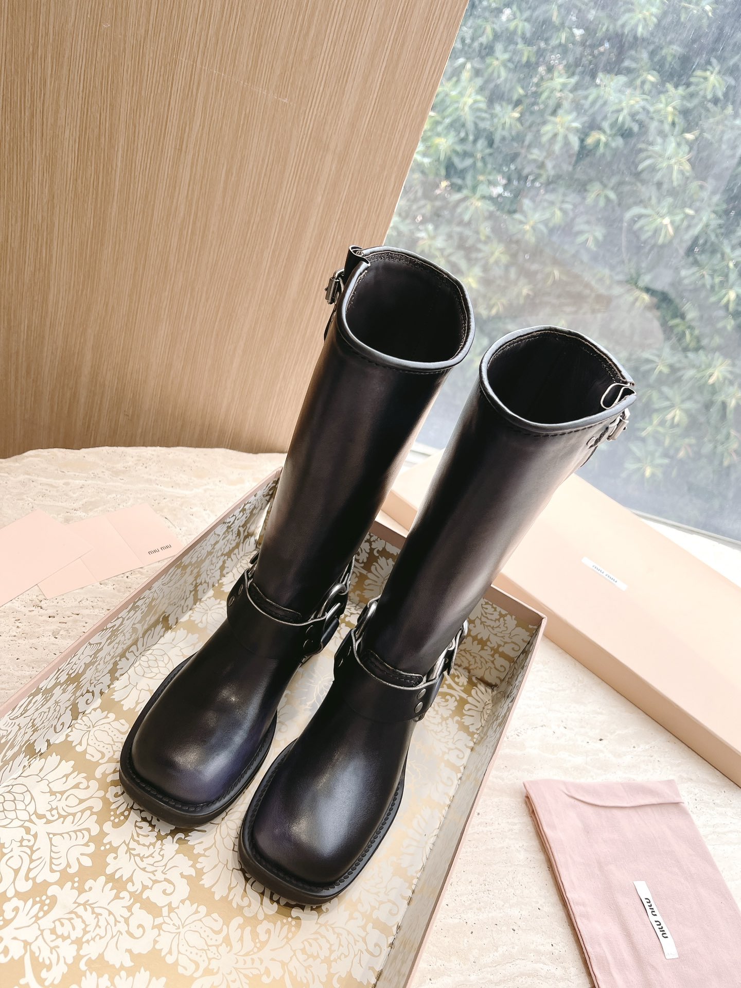 Miu Miu Basic Shoes M