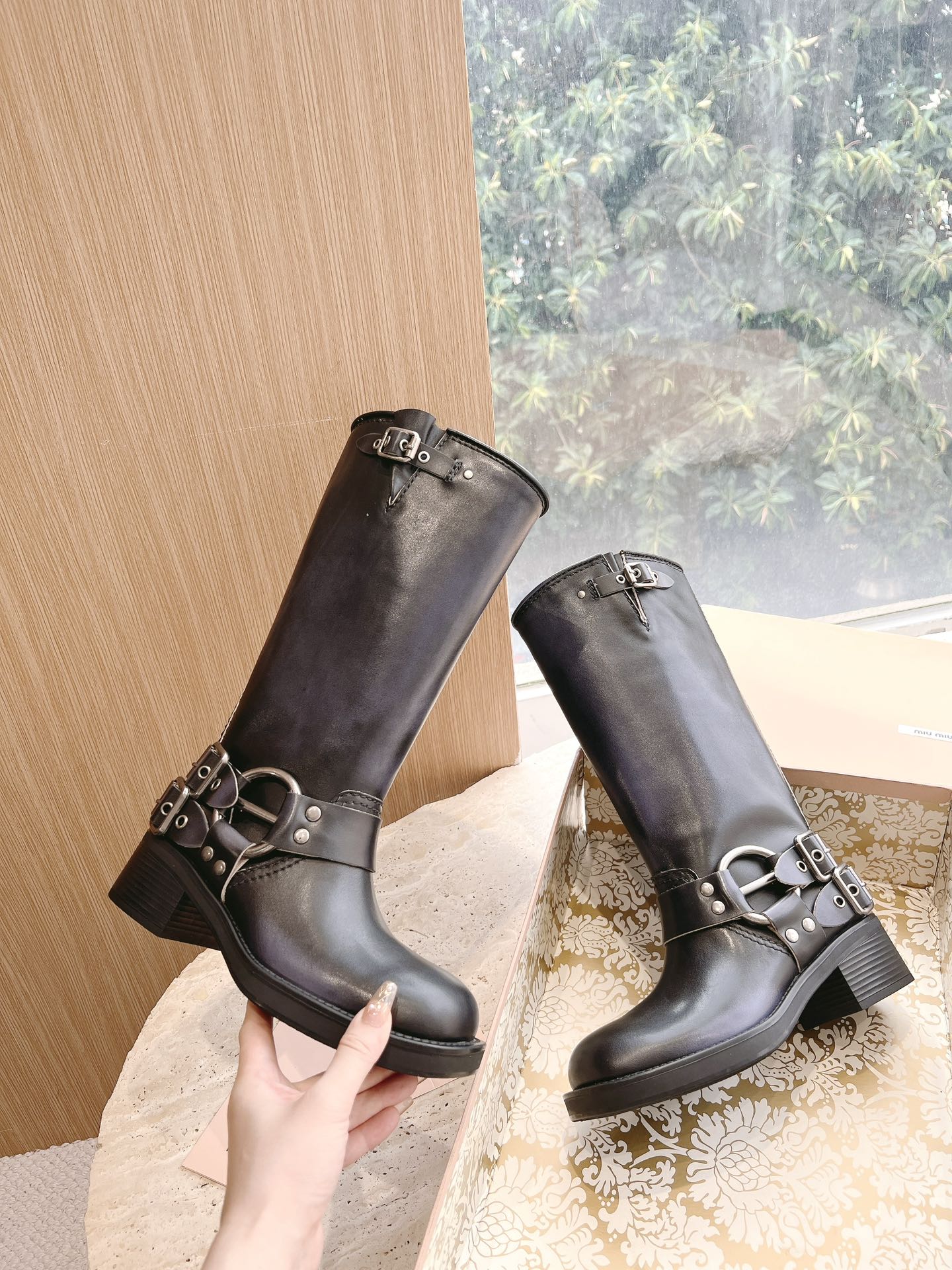 Miu Miu Basic Shoes M