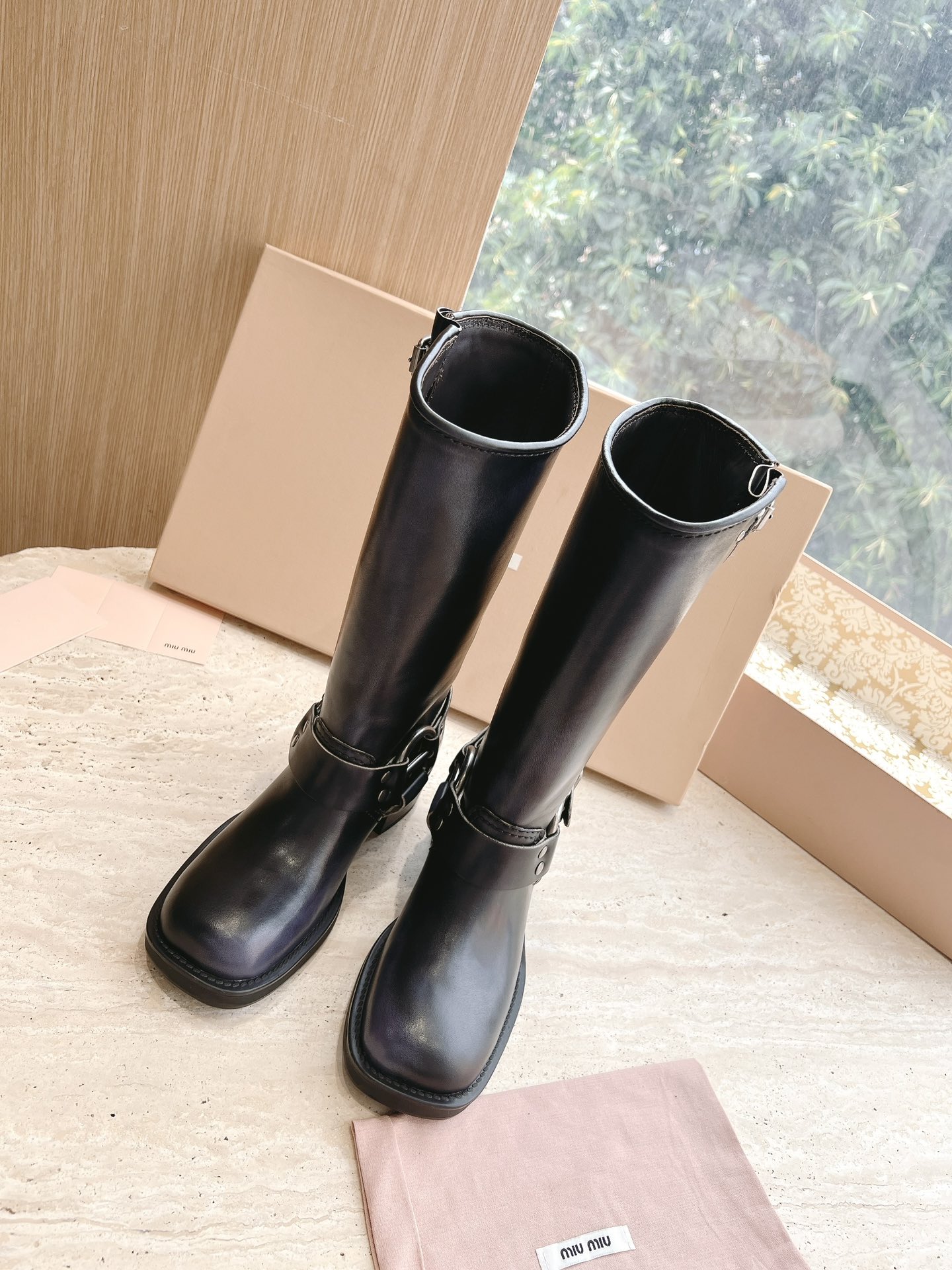 Miu Miu Basic Shoes M