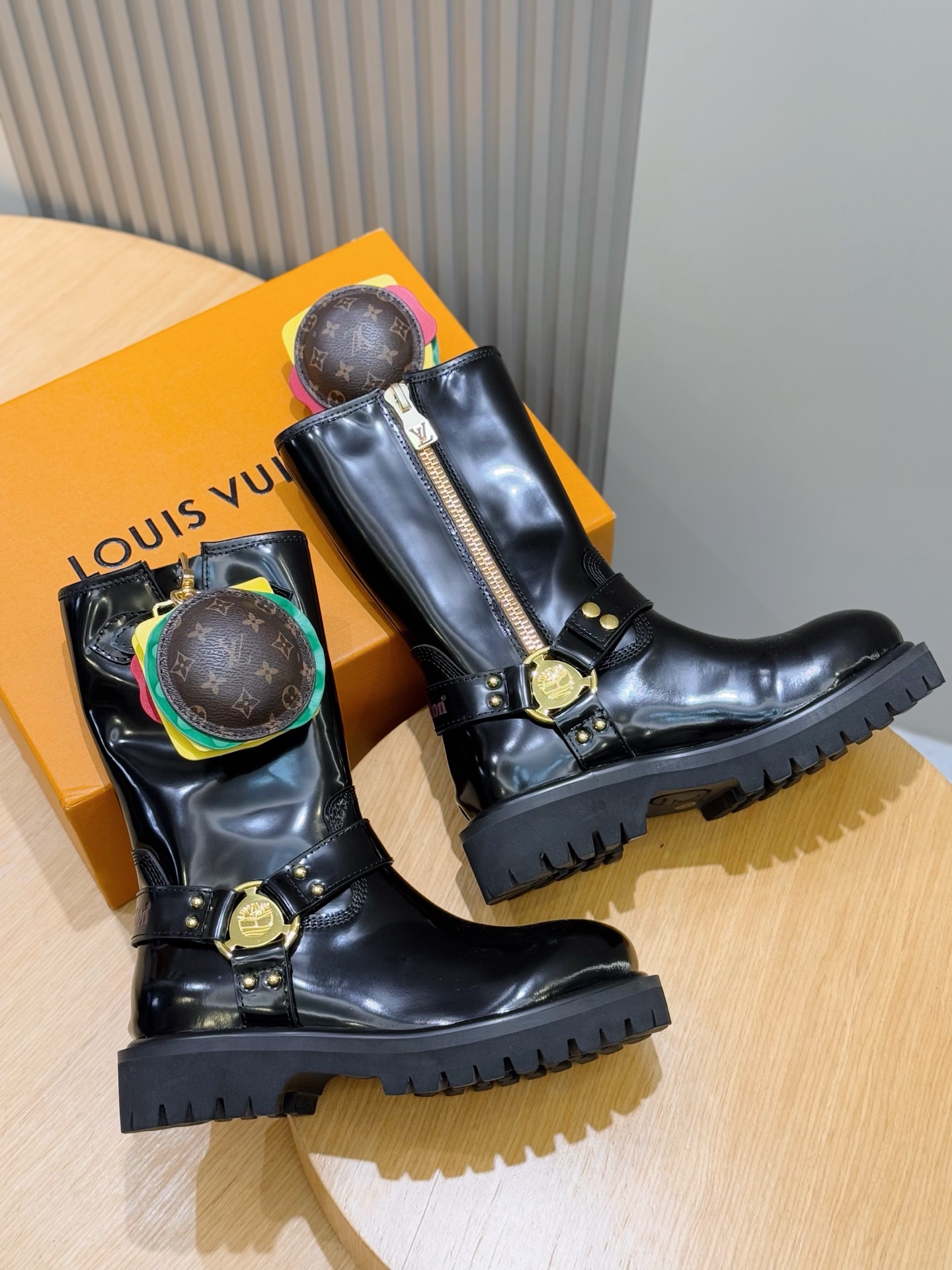 Louis Vuitton Timberland Male Basic Shoes M-l