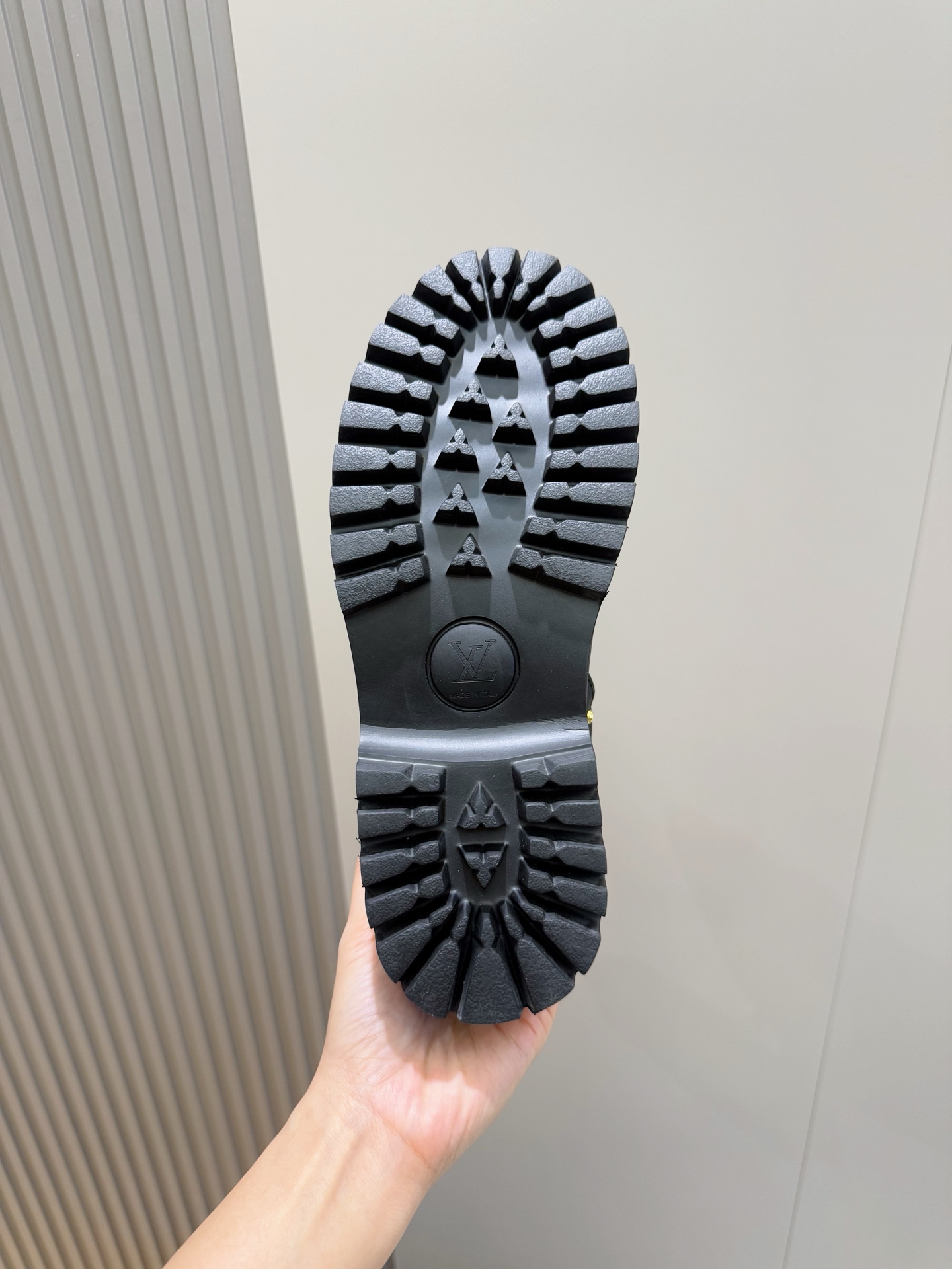 Louis Vuitton Timberland Male Basic Shoes M-l