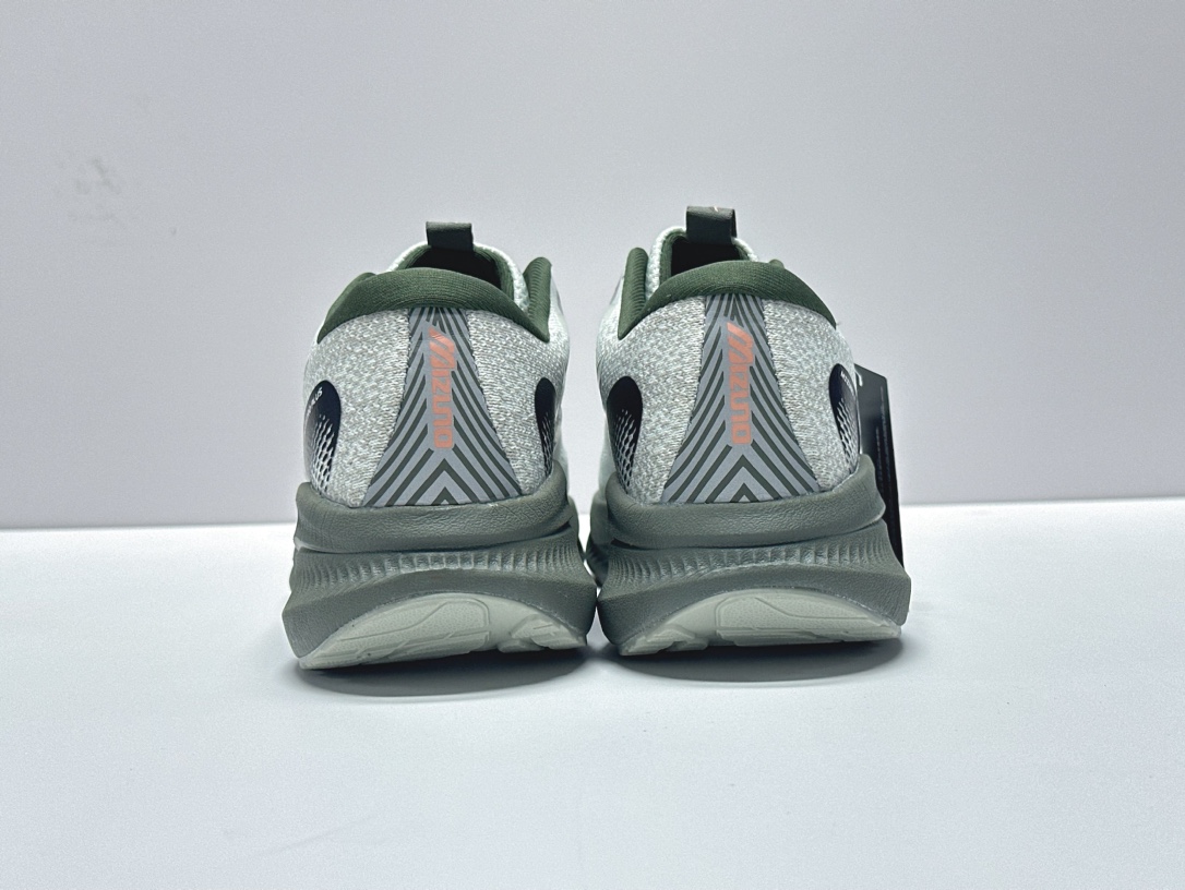 Basic Shoes M-l-s