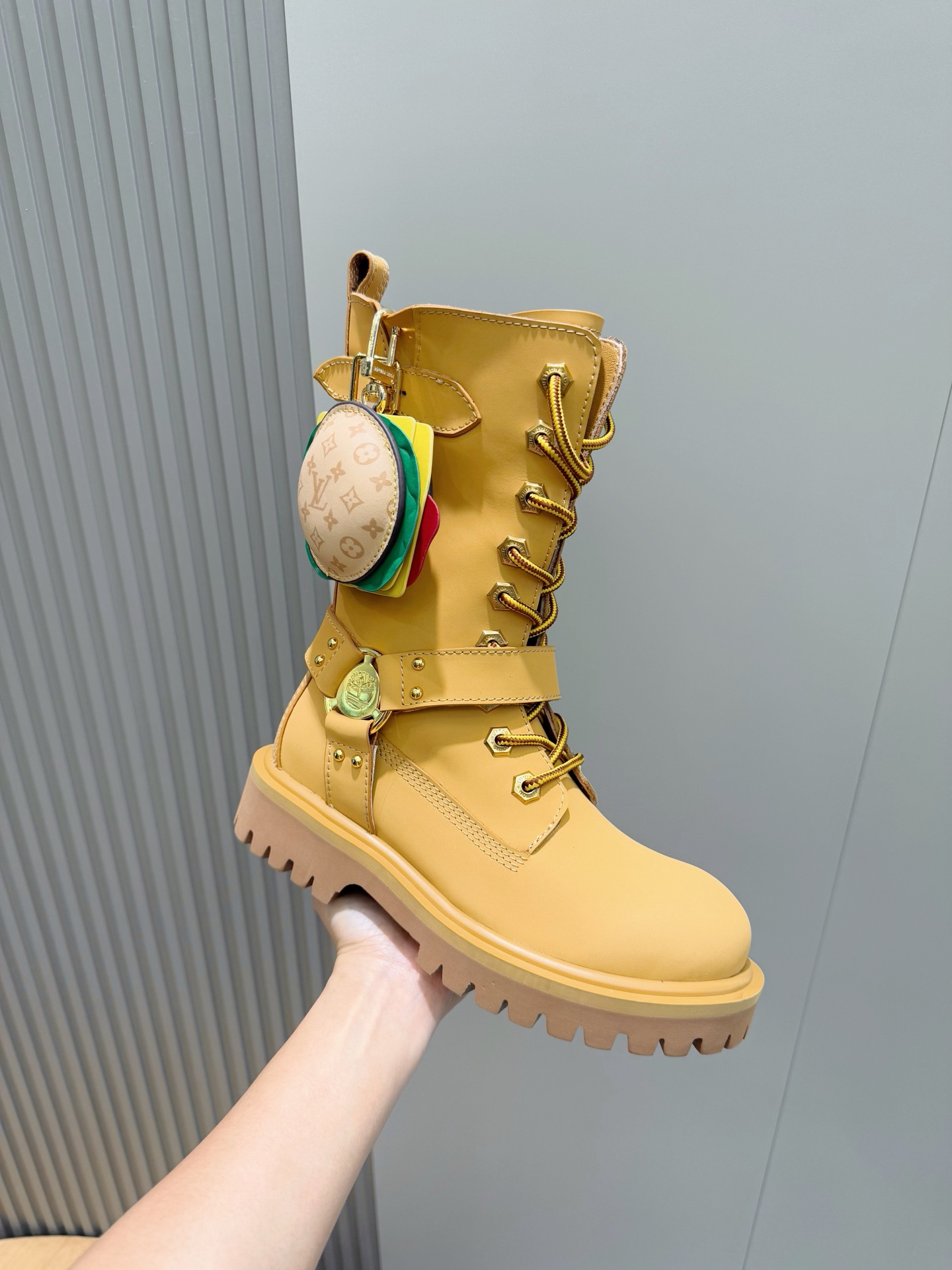 Louis Vuitton Timberland Male Basic Shoes M-l
