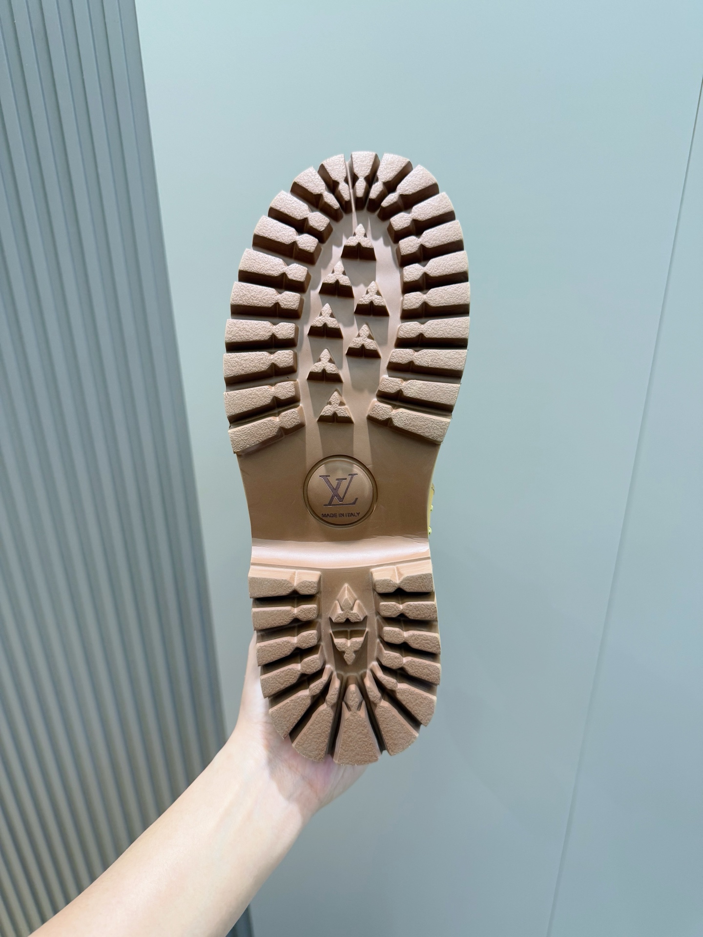 Louis Vuitton Timberland Male Basic Shoes M-l
