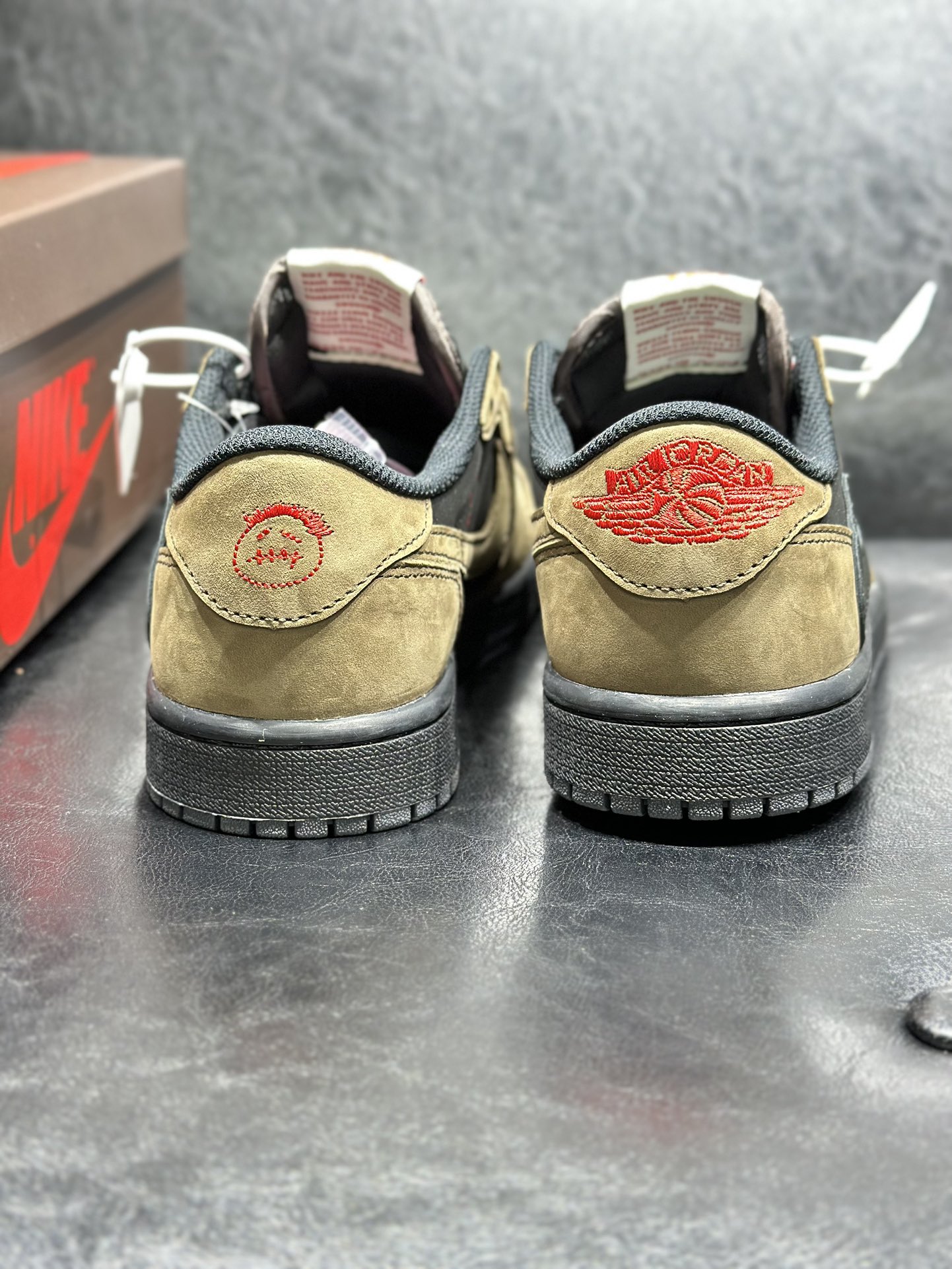 Jordan Nike Board Shoes L-s