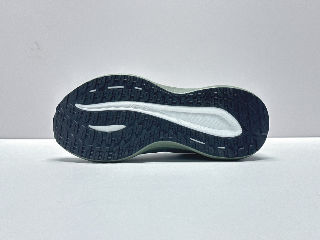 Basic Shoes M-l-s